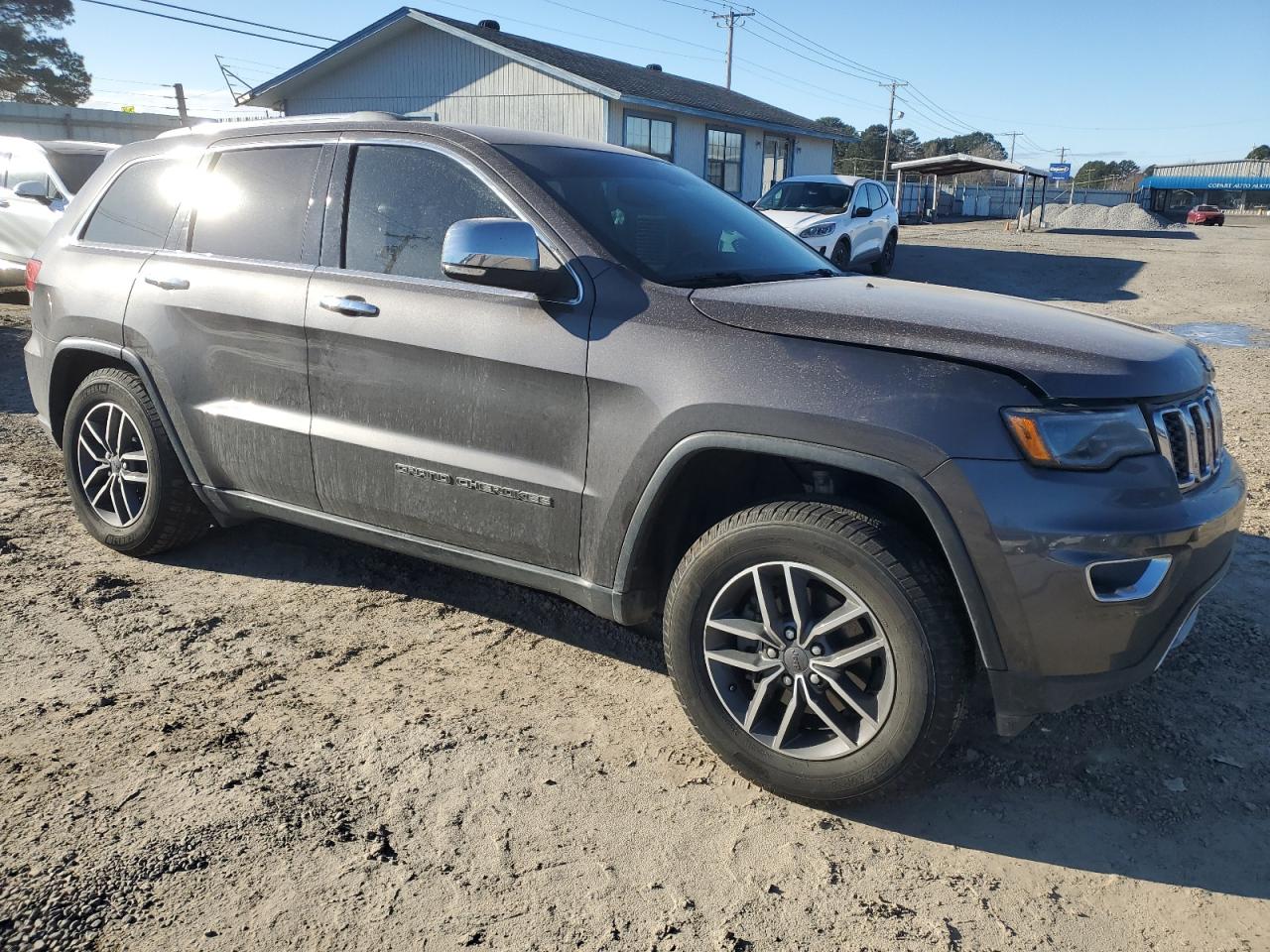 2019 Jeep Grand Cherokee - Image 4