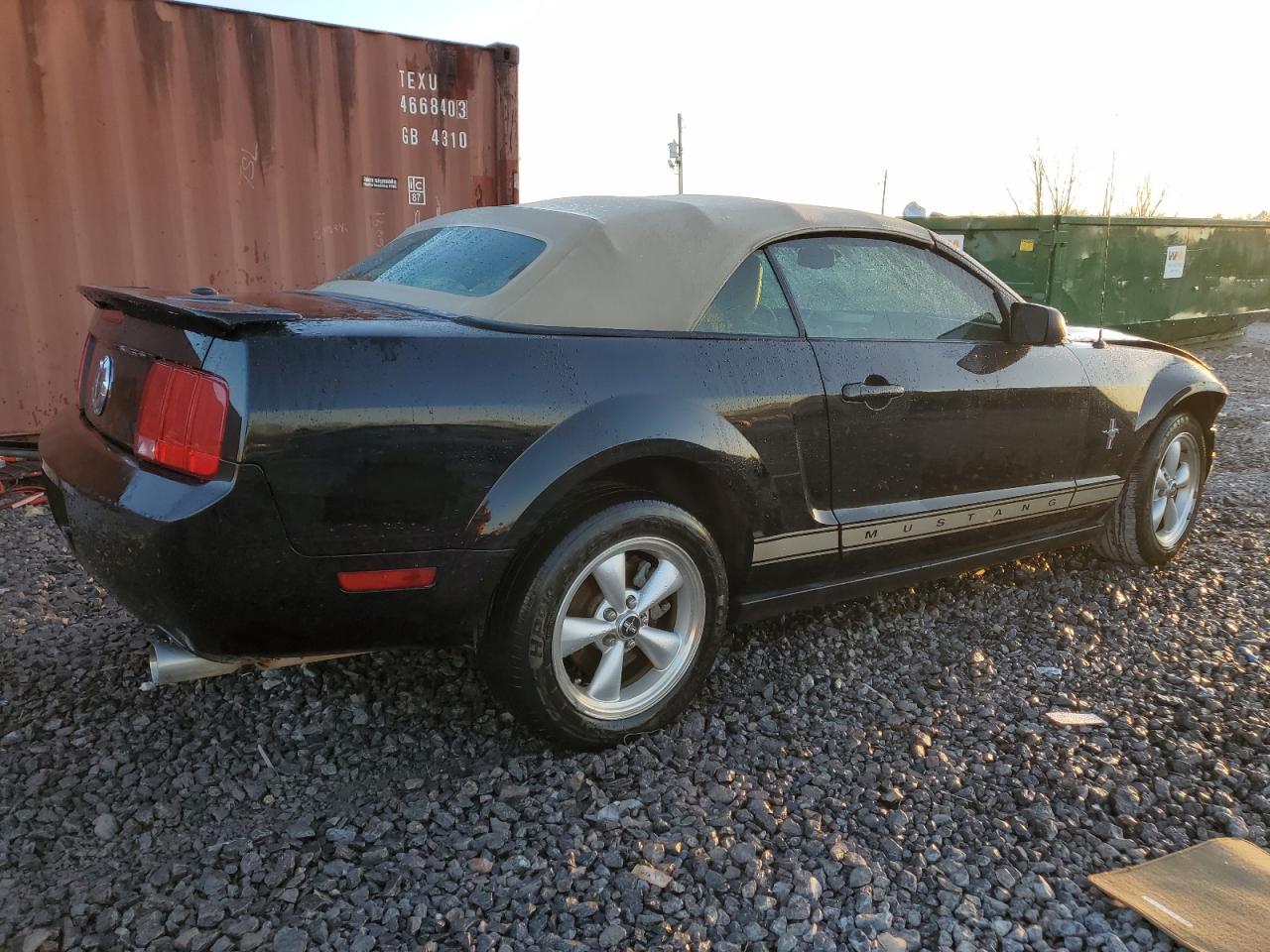 2008 Ford Mustang - Image 3
