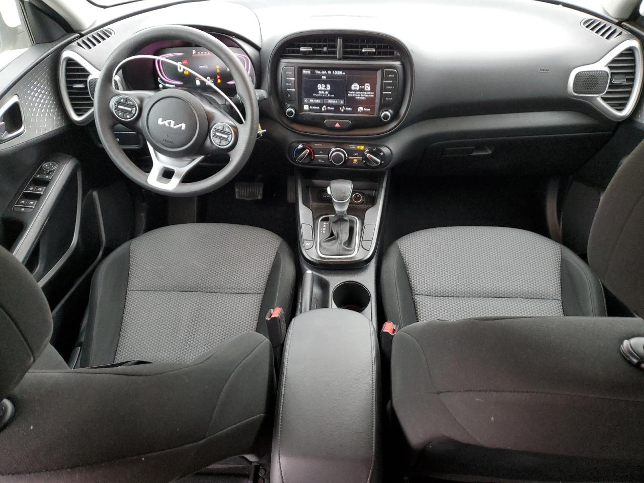 2023 Kia Soul - Image 8