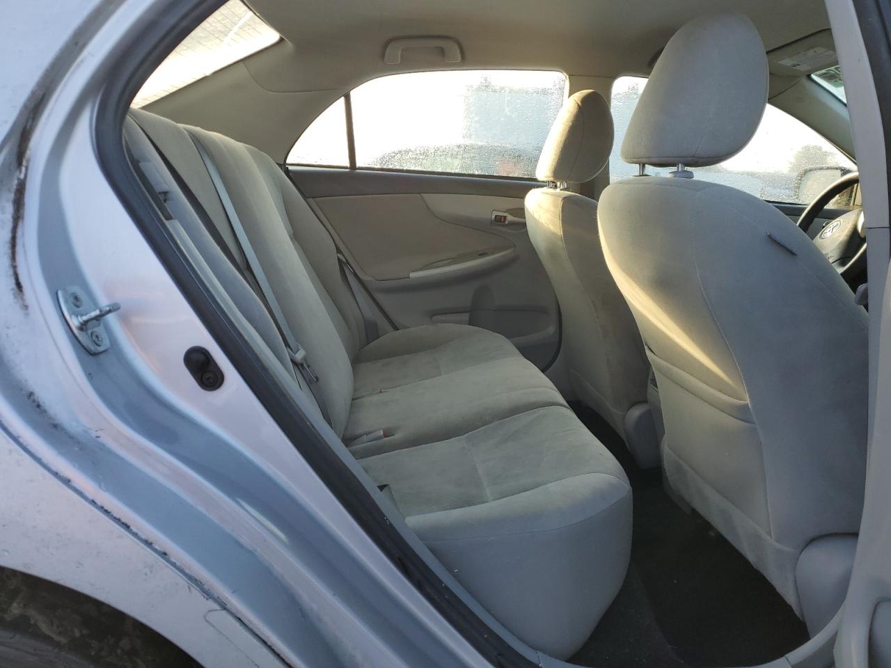 2012 Toyota Corolla - Image 10