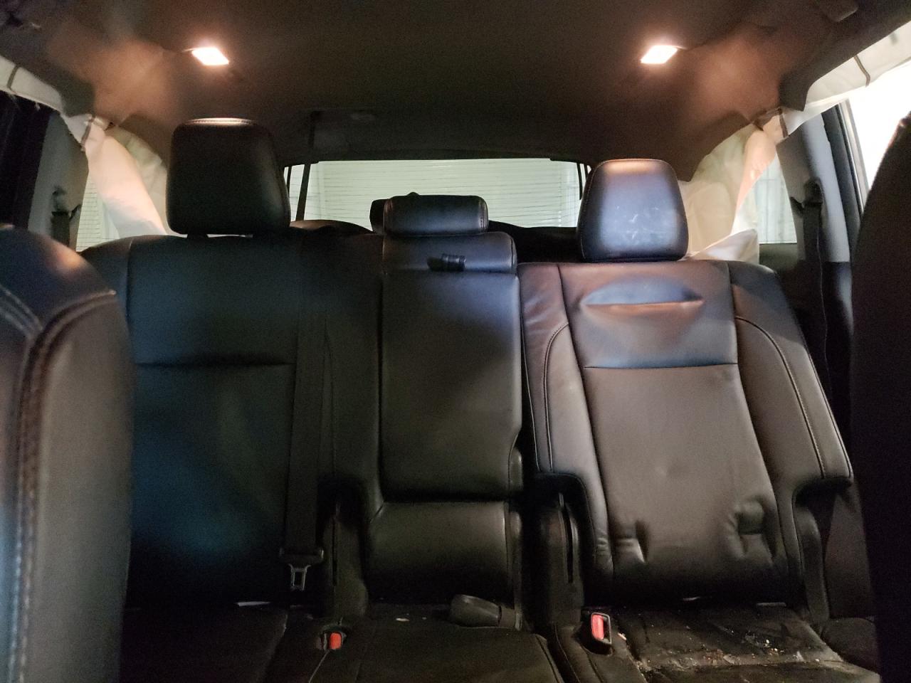 2018 Toyota Highlander - Image 10