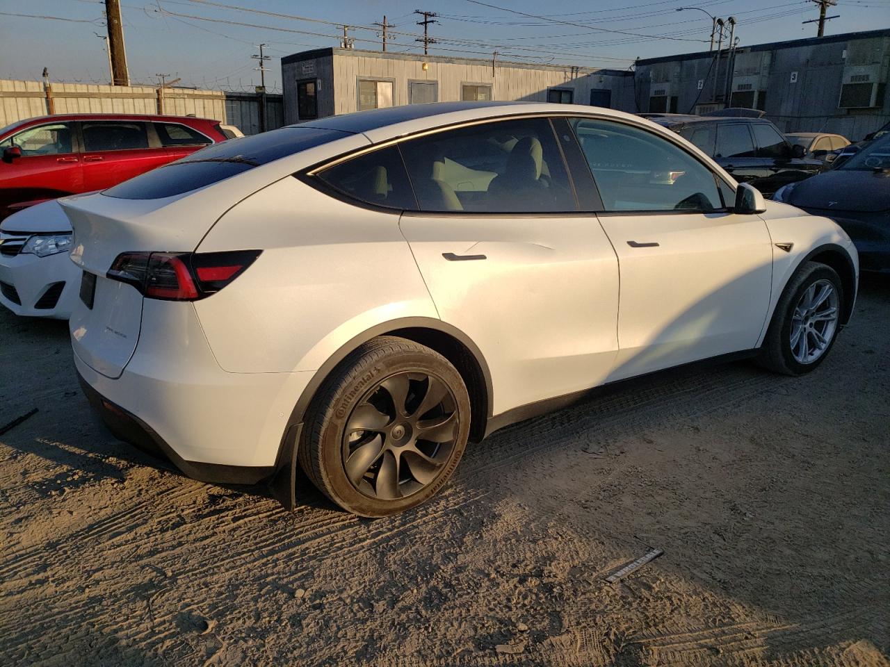 VIN 5YJYGDEE4LF053199 2020 TESLA MODEL Y no.3