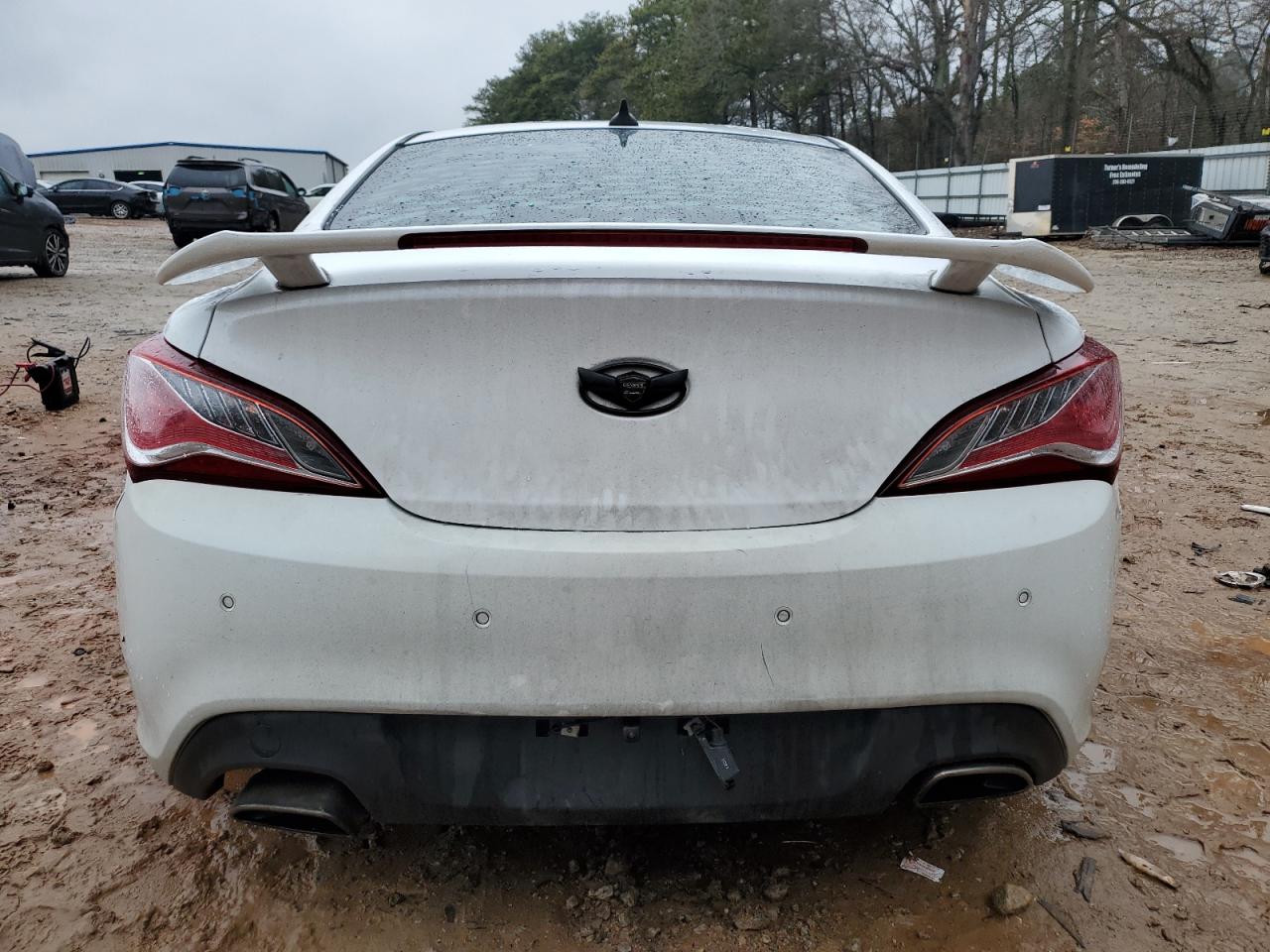 2016 Hyundai Genesis - Image 6