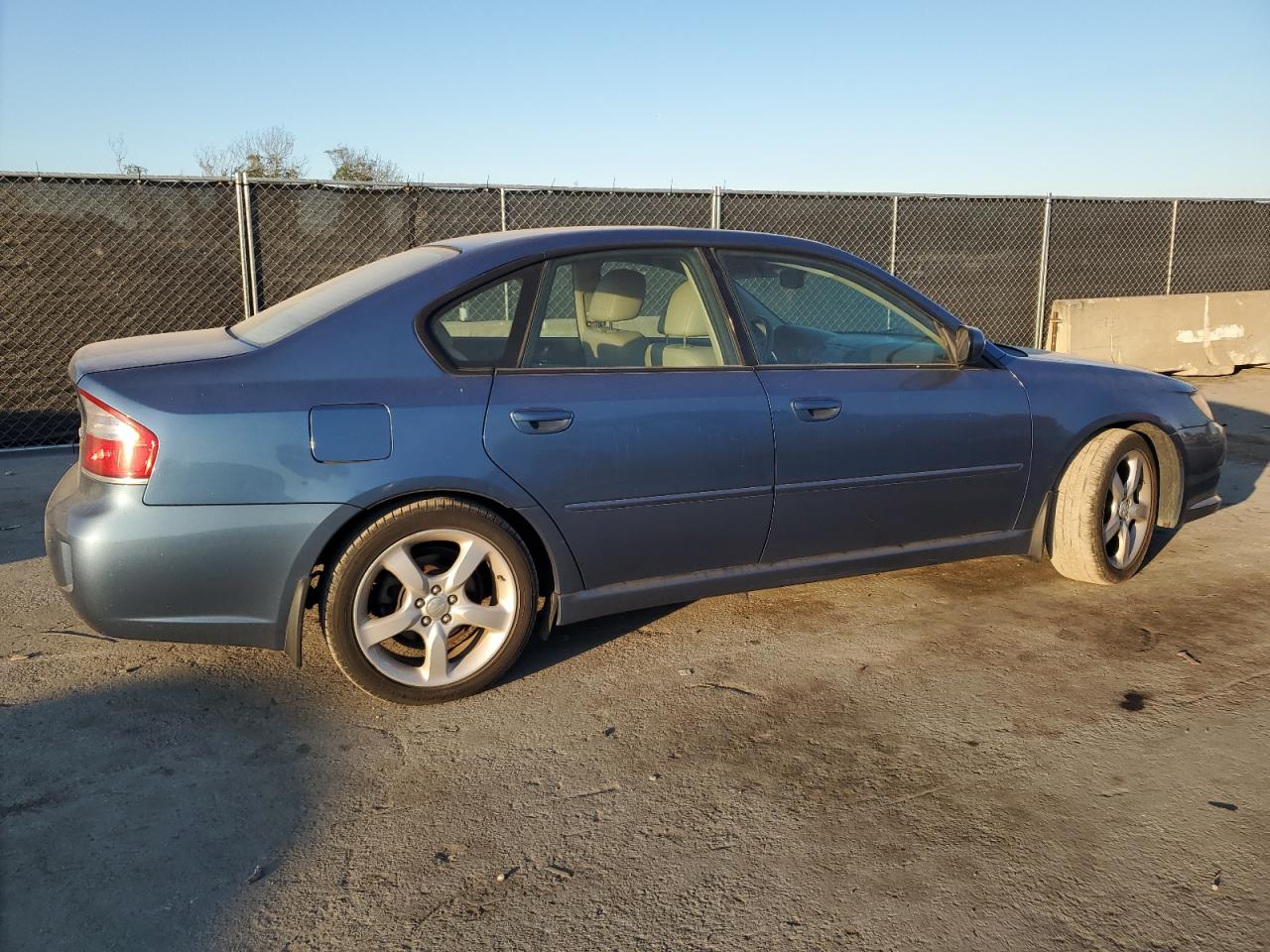 2008 Subaru Legacy - Image 3