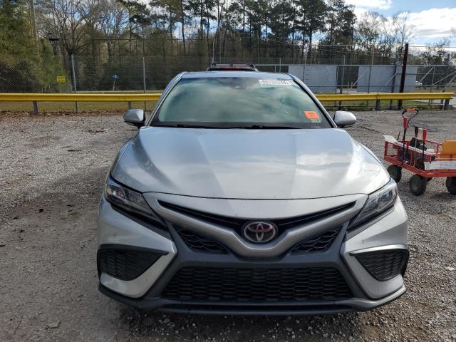  TOYOTA CAMRY 2022 Silver