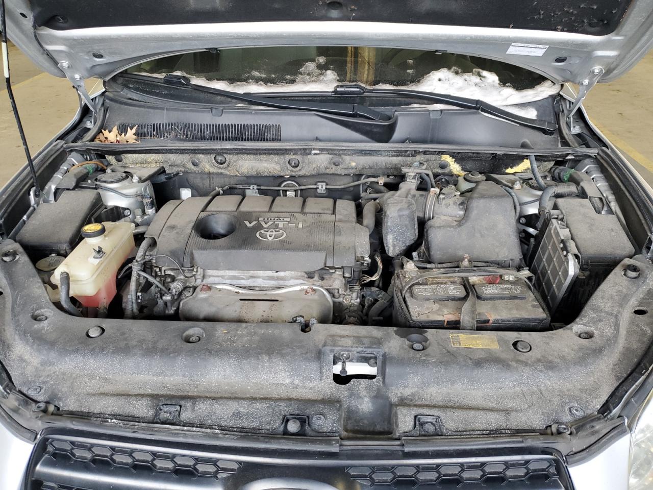 2010 Toyota RAV 4 - Image 12