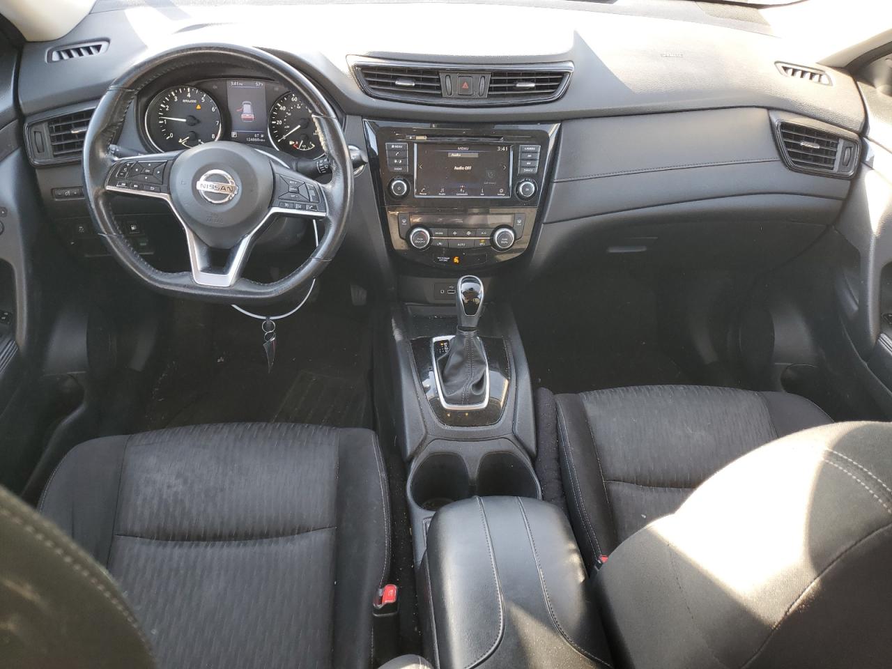 2019 Nissan Rogue - Image 8
