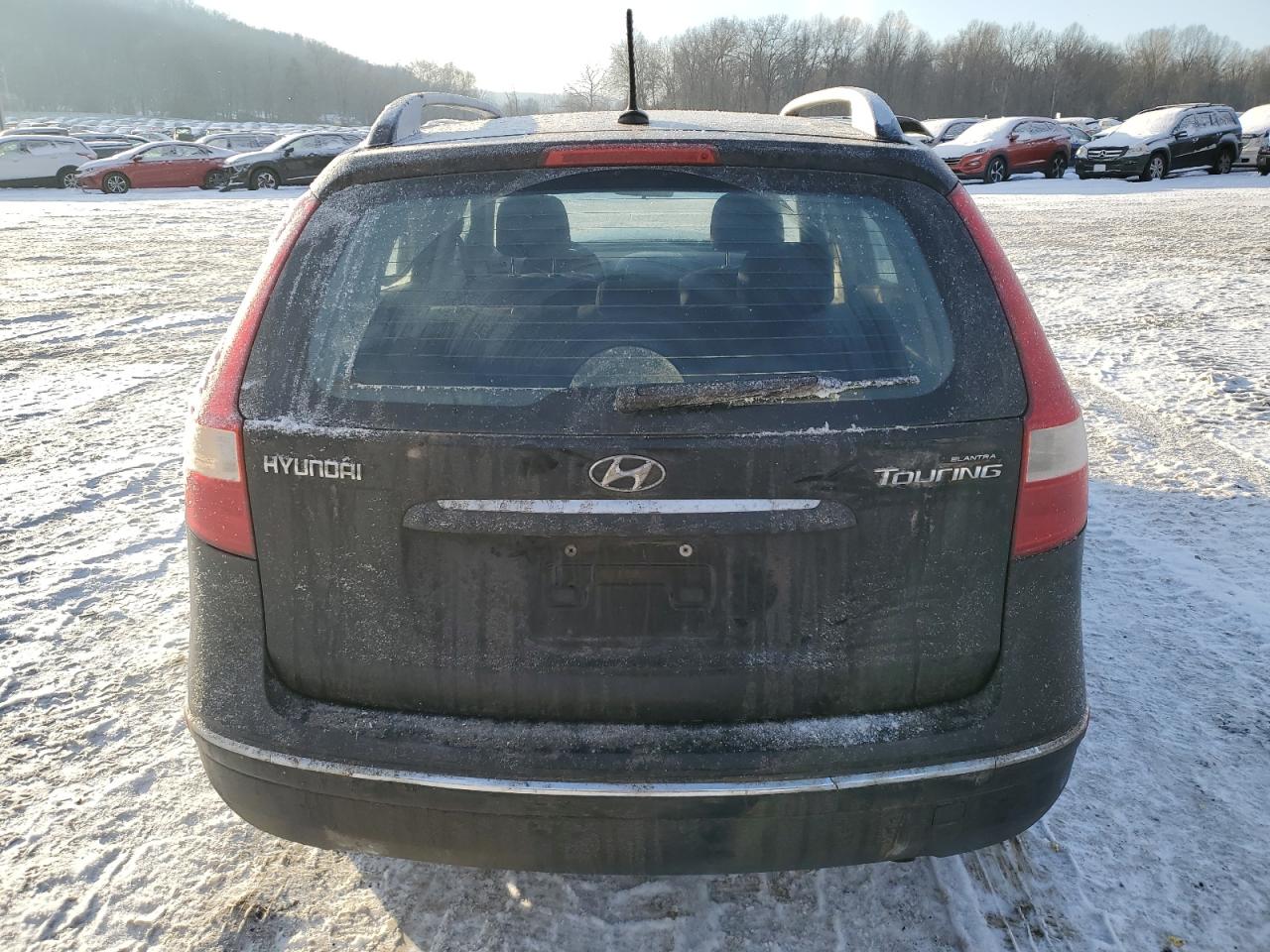 2012 Hyundai Elantra - Image 6