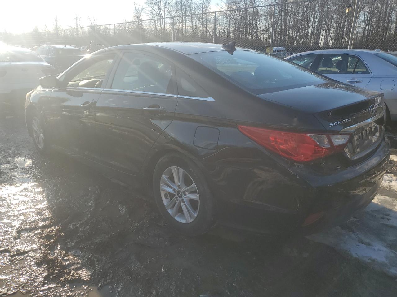 VIN 5NPEB4AC1EH878031 2014 HYUNDAI SONATA no.2