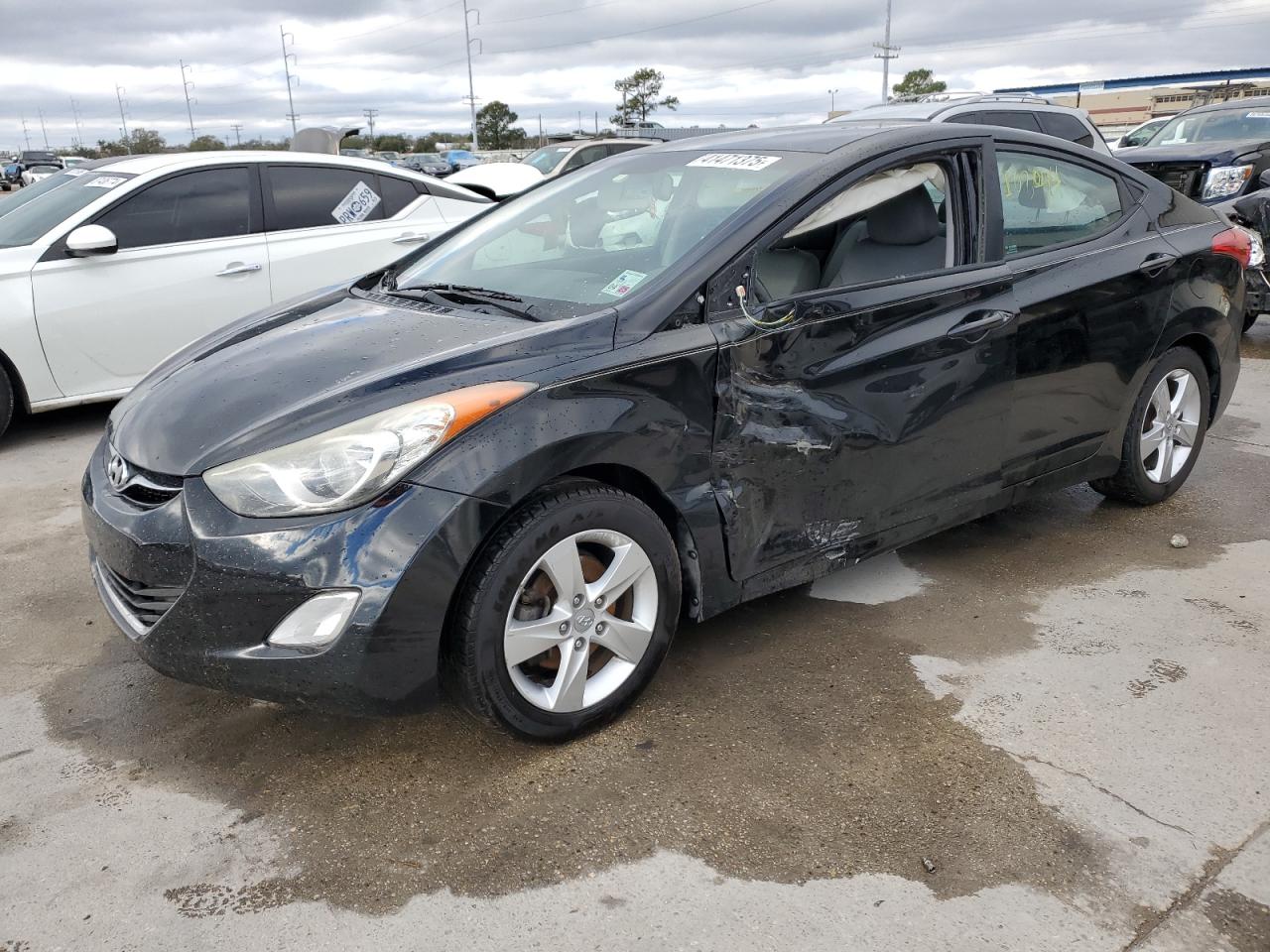 2013 Hyundai Elantra - Image 1