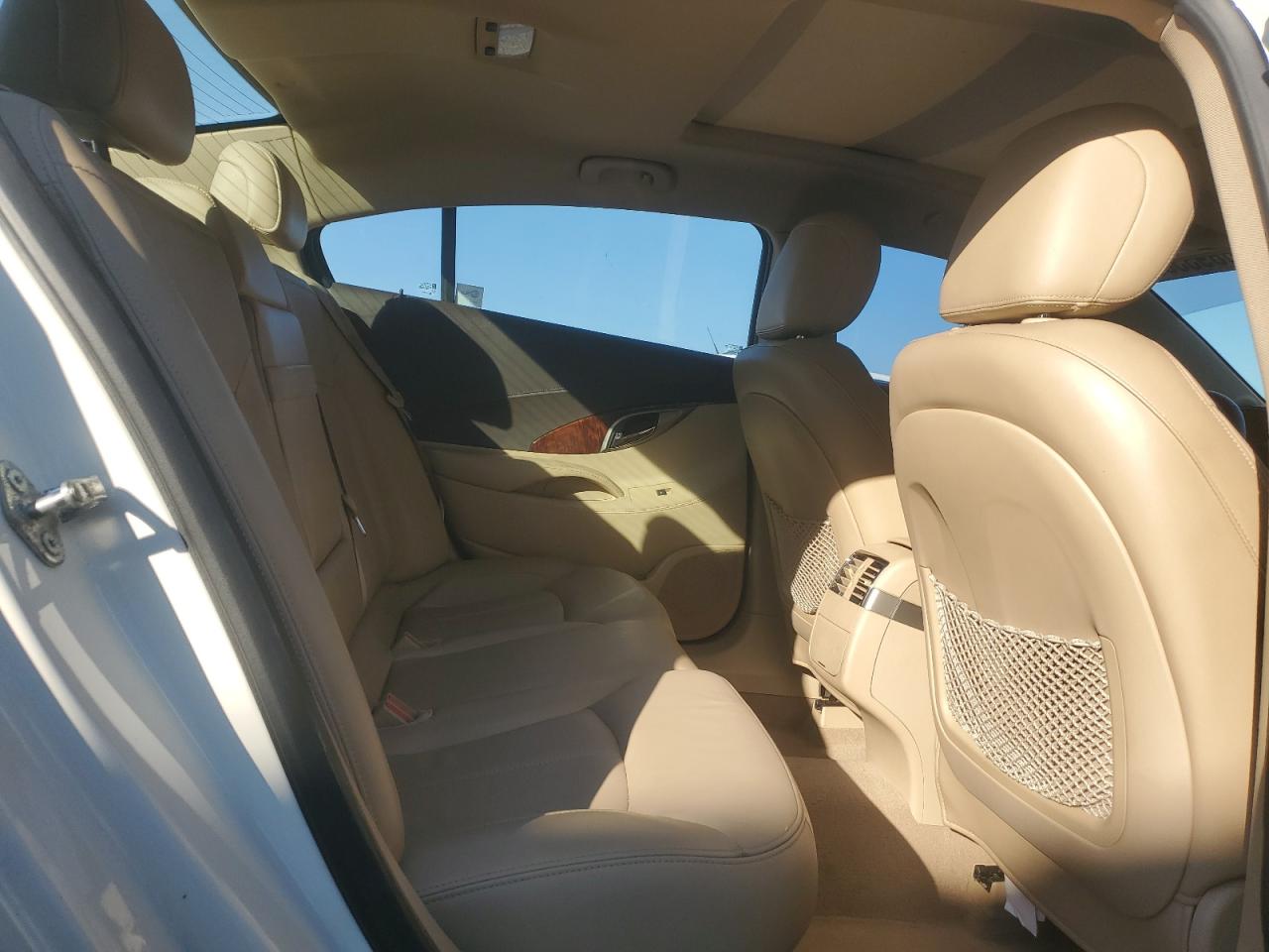 2012 Buick LaCrosse - Image 10