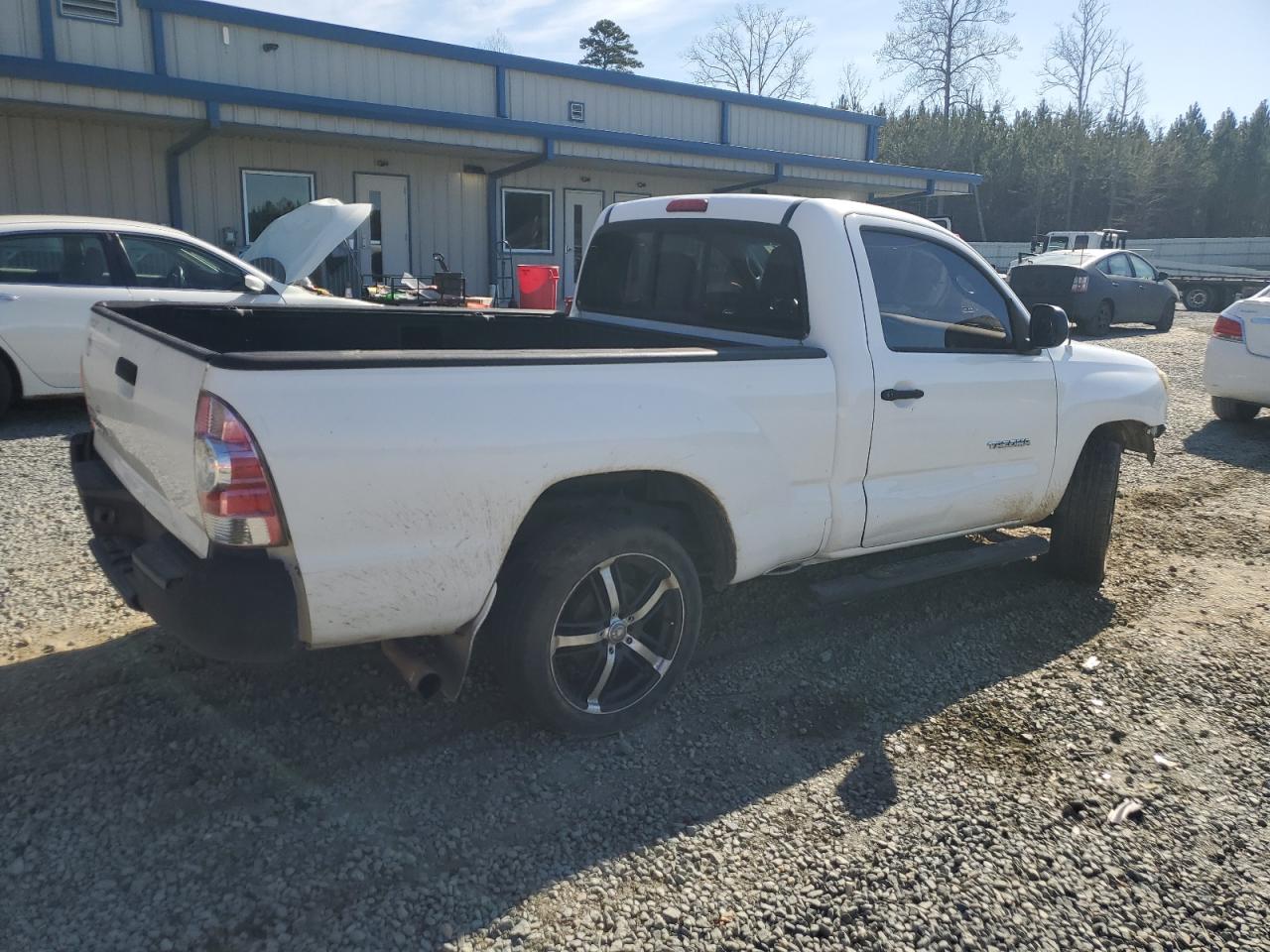 2009 Toyota Tacoma - Image 3