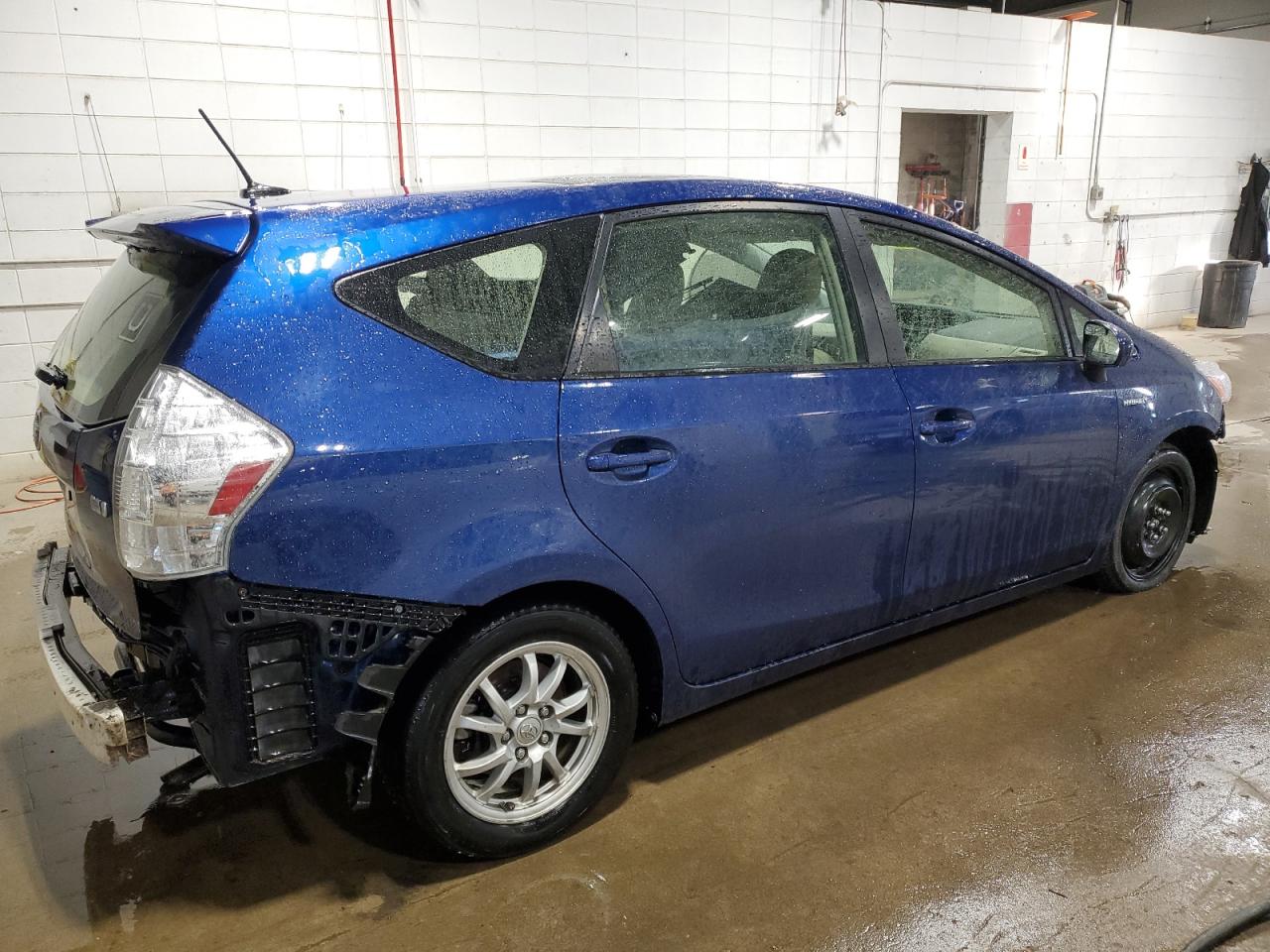 VIN JTDZN3EU9E3344275 2014 TOYOTA PRIUS no.3