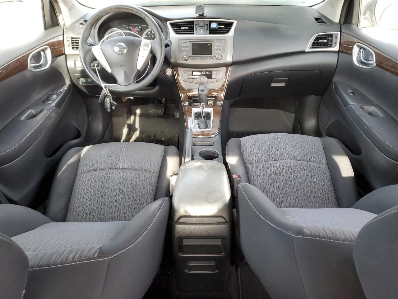 2014 Nissan Sentra - Image 8