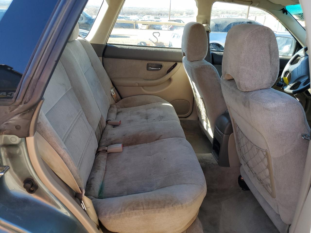 2001 Subaru Legacy - Image 10