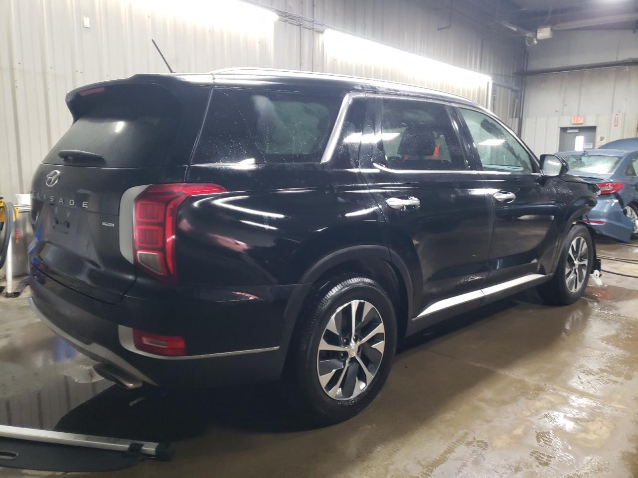 2020 Hyundai Palisade - Image 3