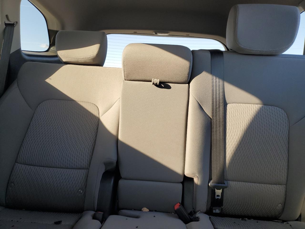 2013 Hyundai Santa Fe - Image 10