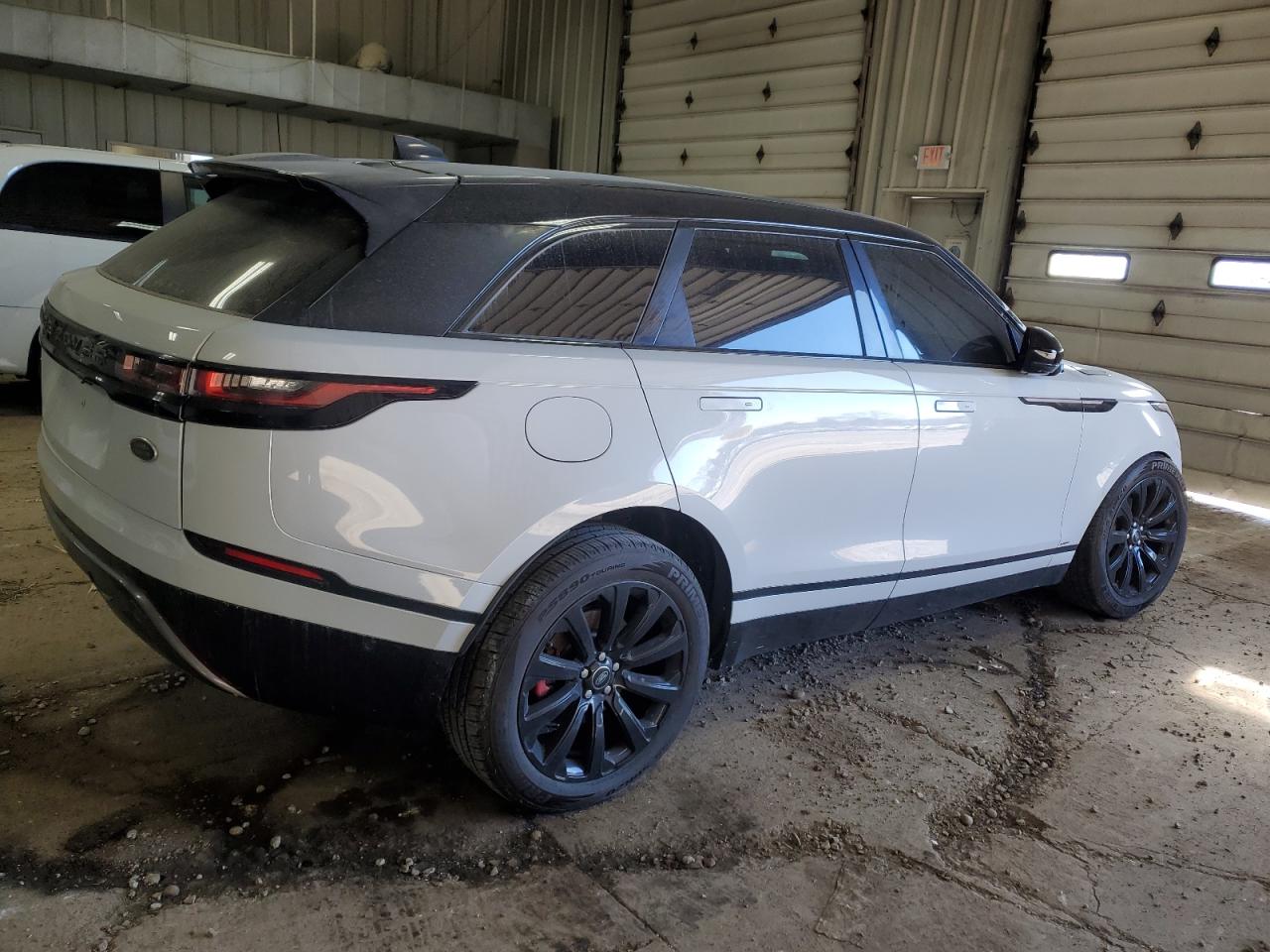 VIN SALYL2RXXJA706225 2018 LAND ROVER RANGEROVER no.3