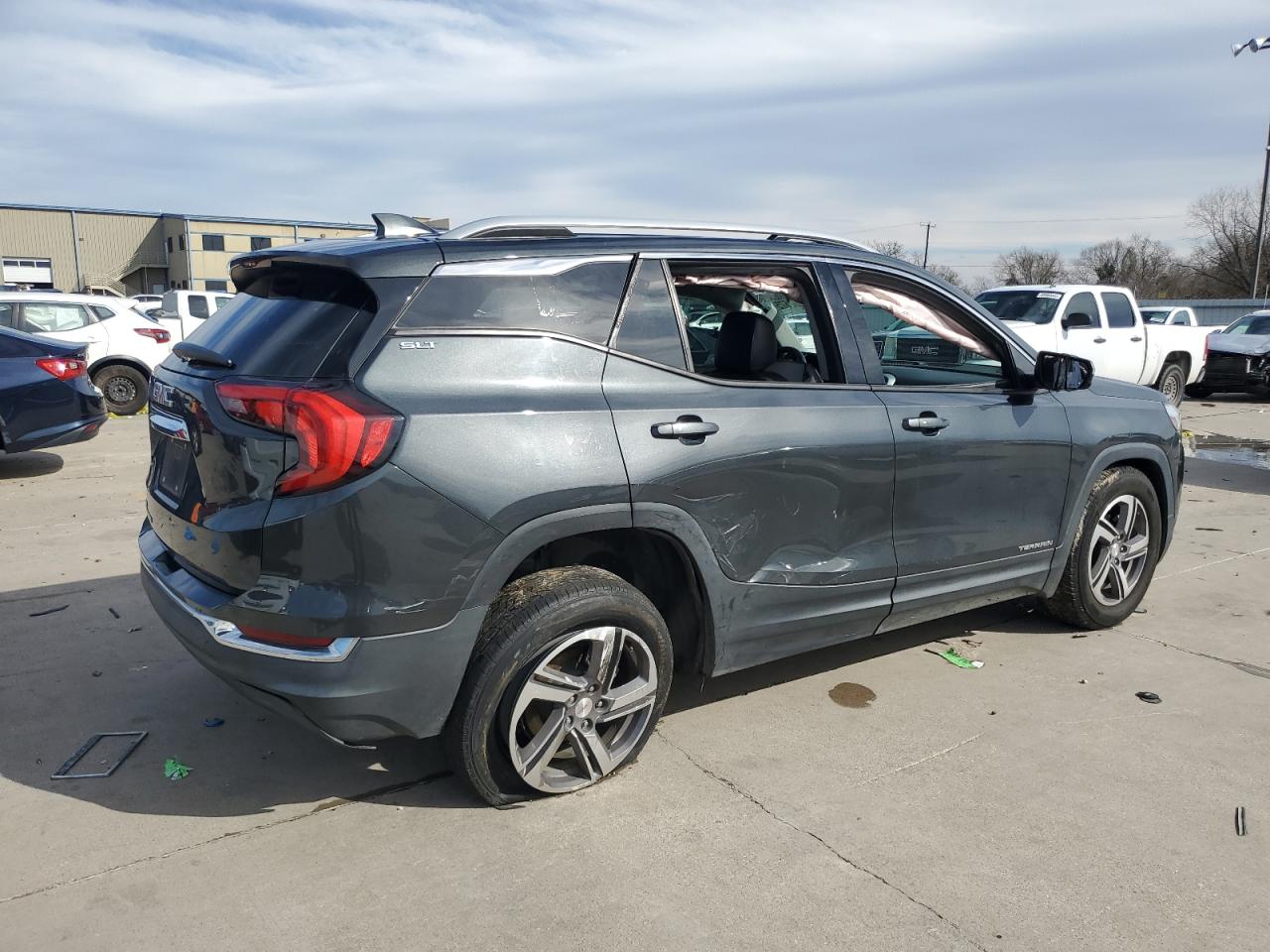 2018 GMC Terrain - Image 3