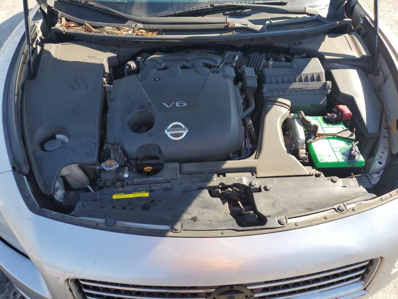 2009 Nissan Maxima - Image 11
