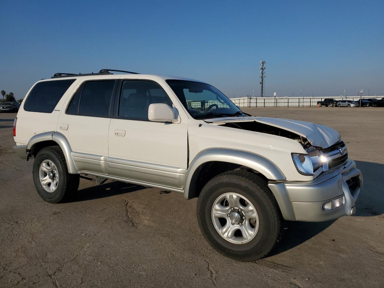 2001 Toyota 4Runner - Image 4