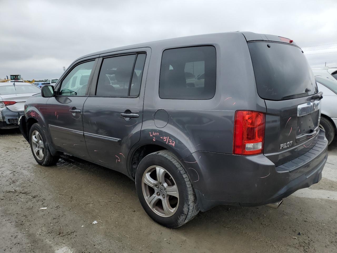 2015 Honda Pilot - Image 2