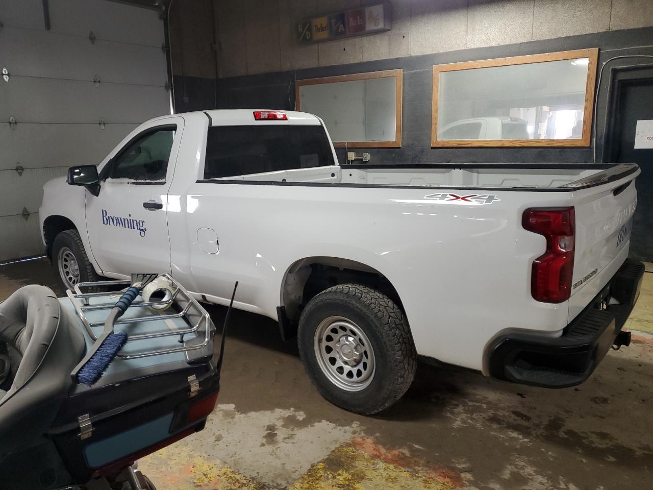 2020 Chevrolet Silverado - Image 2