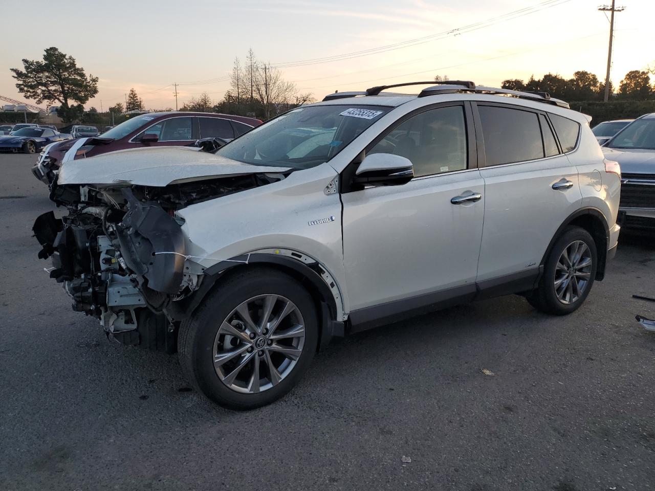 2018 Toyota RAV 4 - Image 1