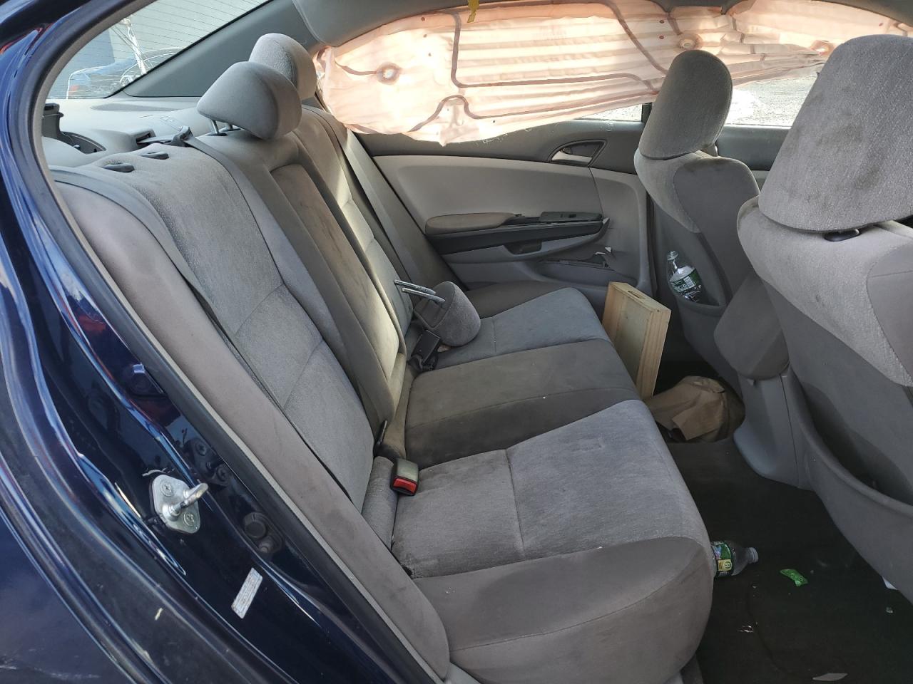 2009 Honda Accord - Image 10