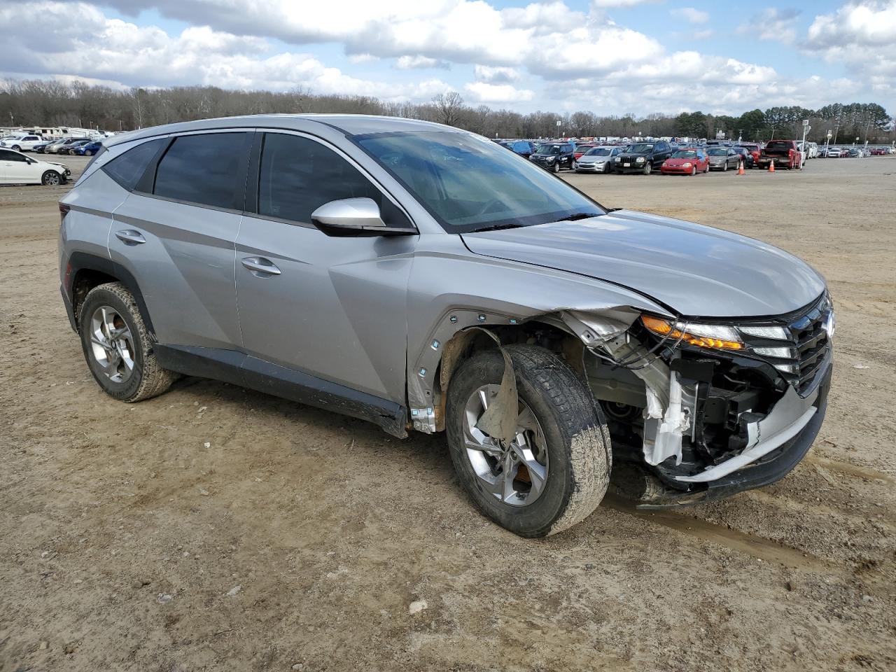 2022 Hyundai Tucson - Image 4