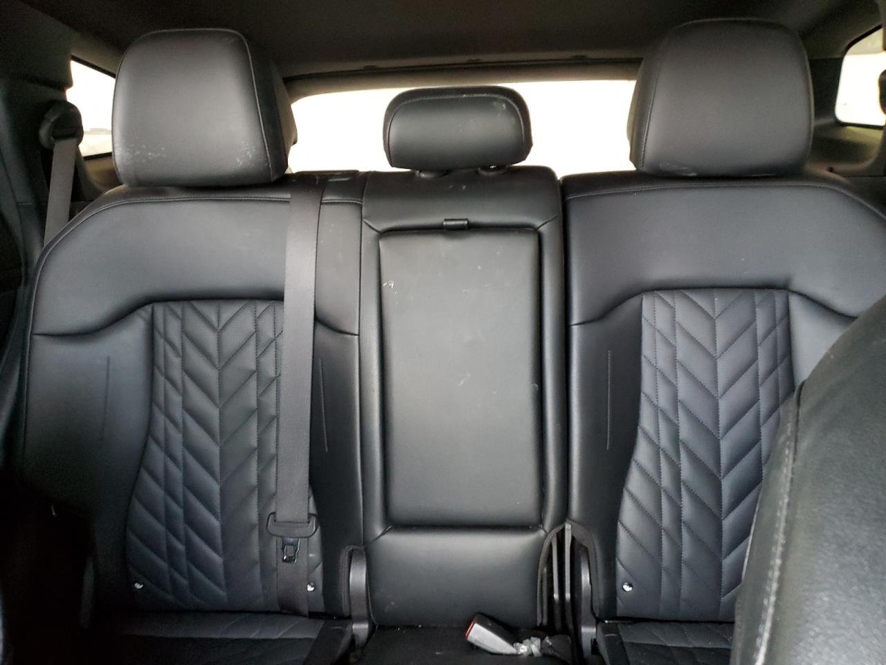 2023 Kia Sportage - Image 10