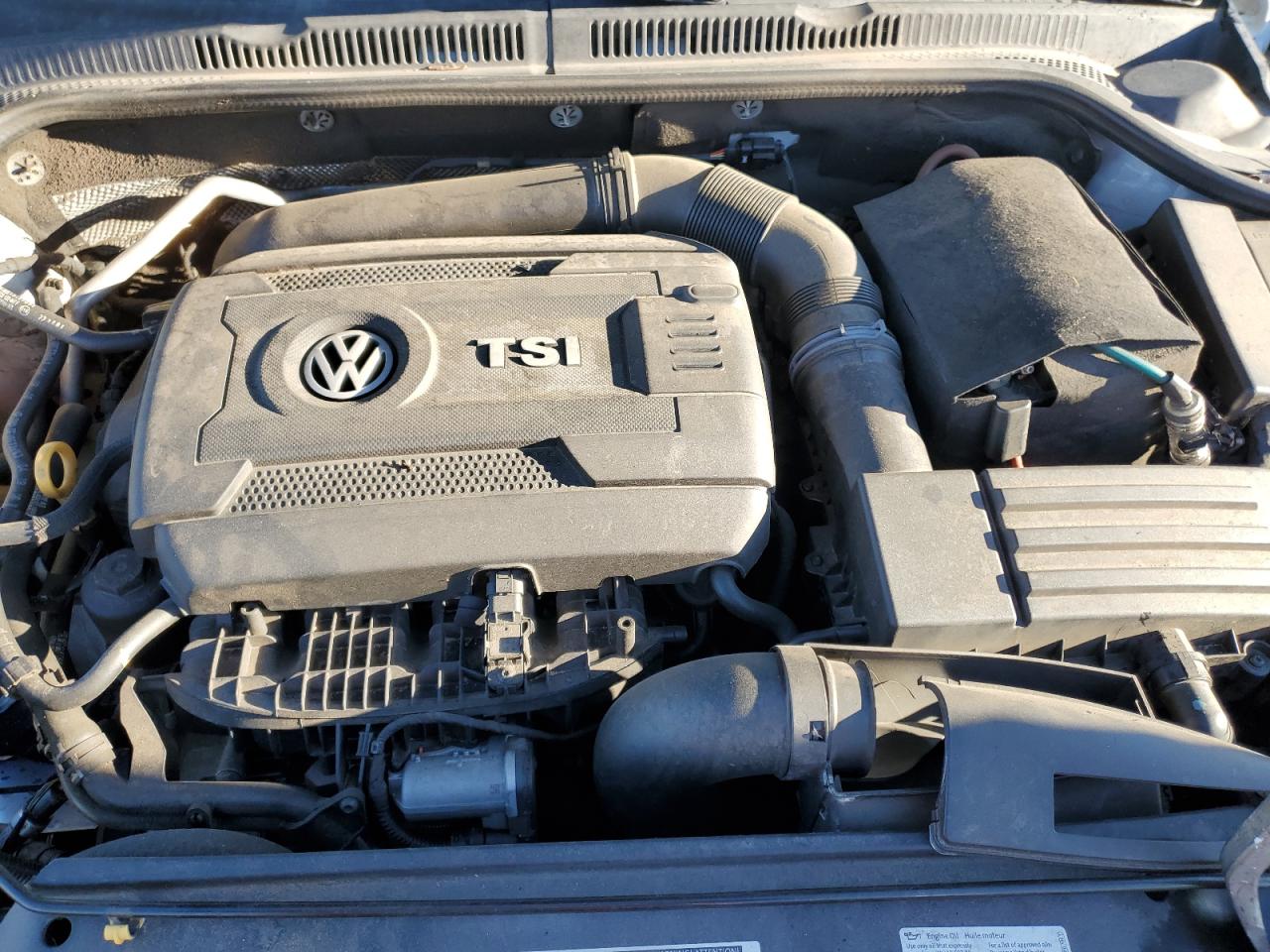 2016 Volkswagen Jetta - Image 11