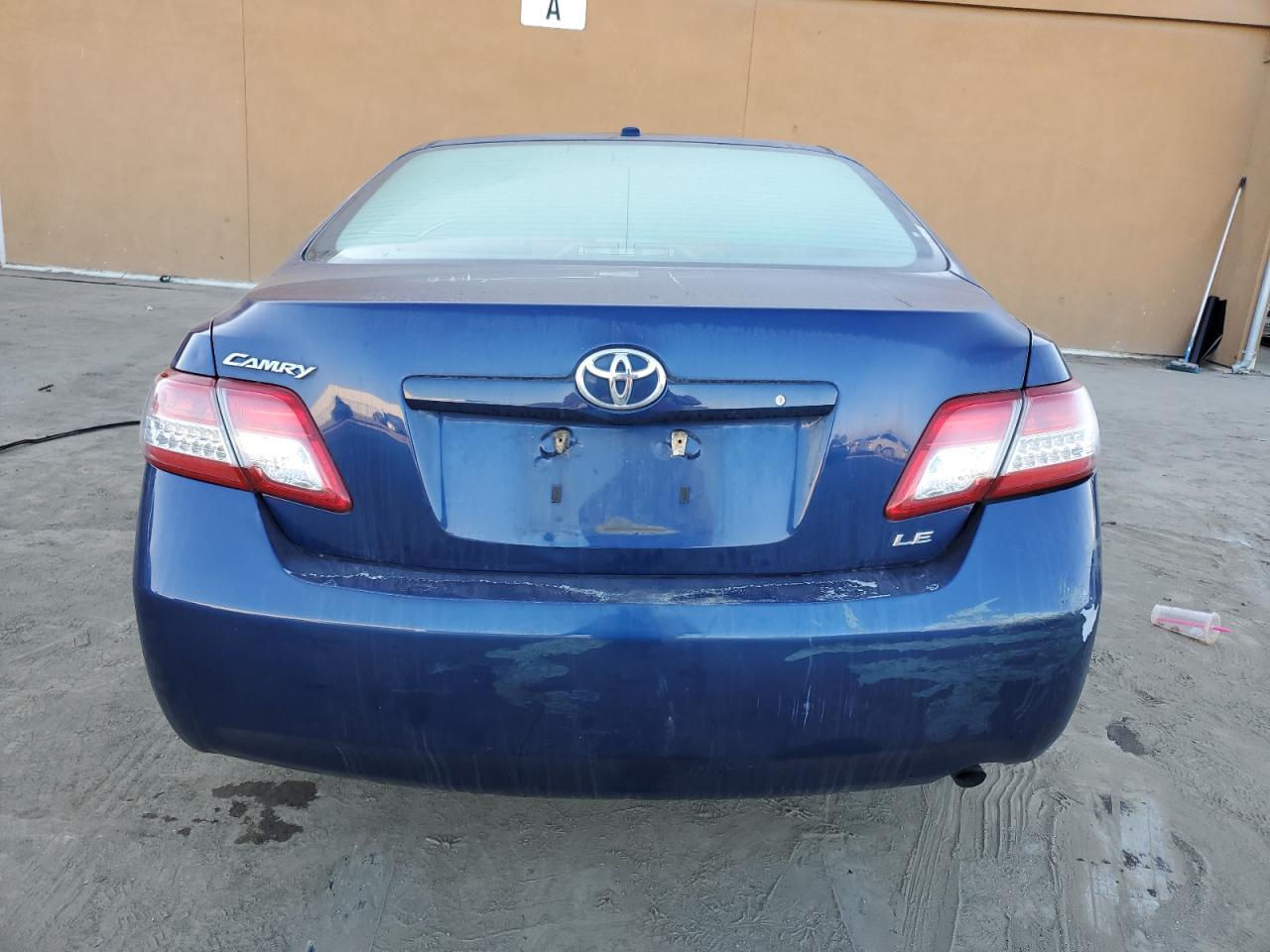 2011 Toyota Camry - Image 6