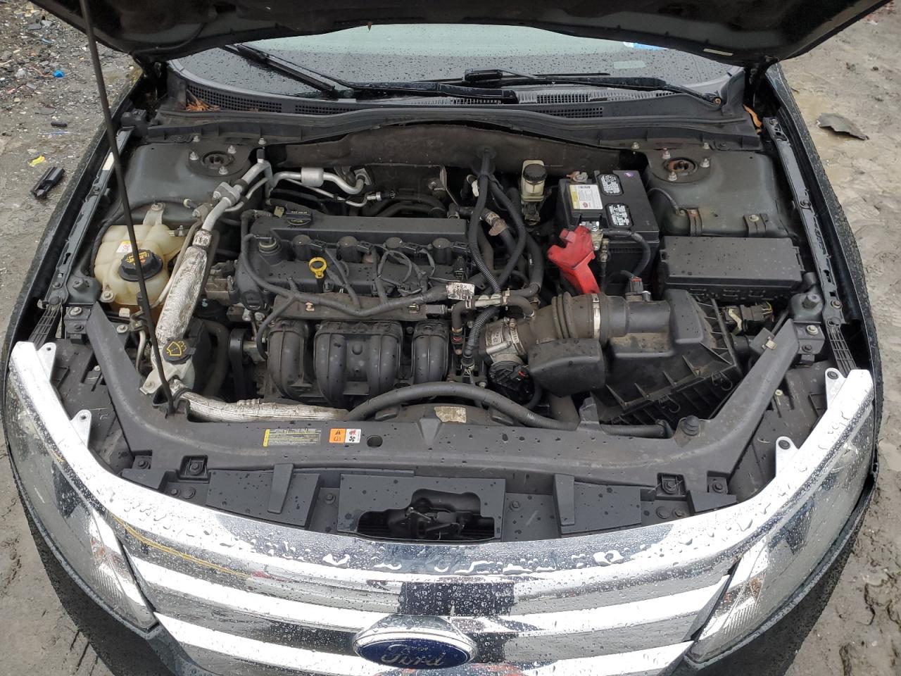 2010 Ford Fusion - Image 11