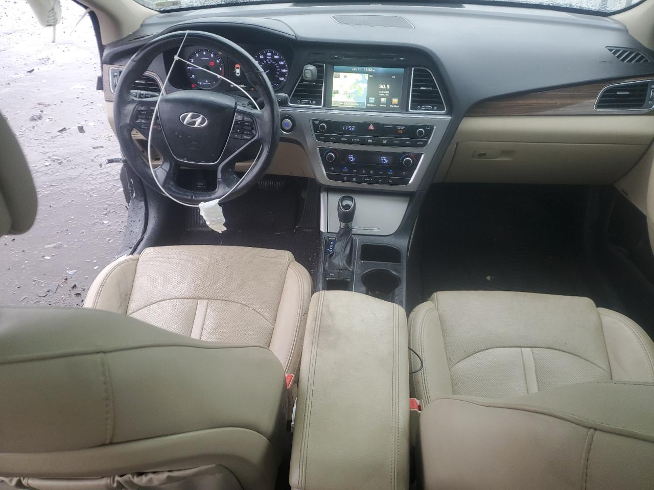 2016 Hyundai Sonata - Image 8