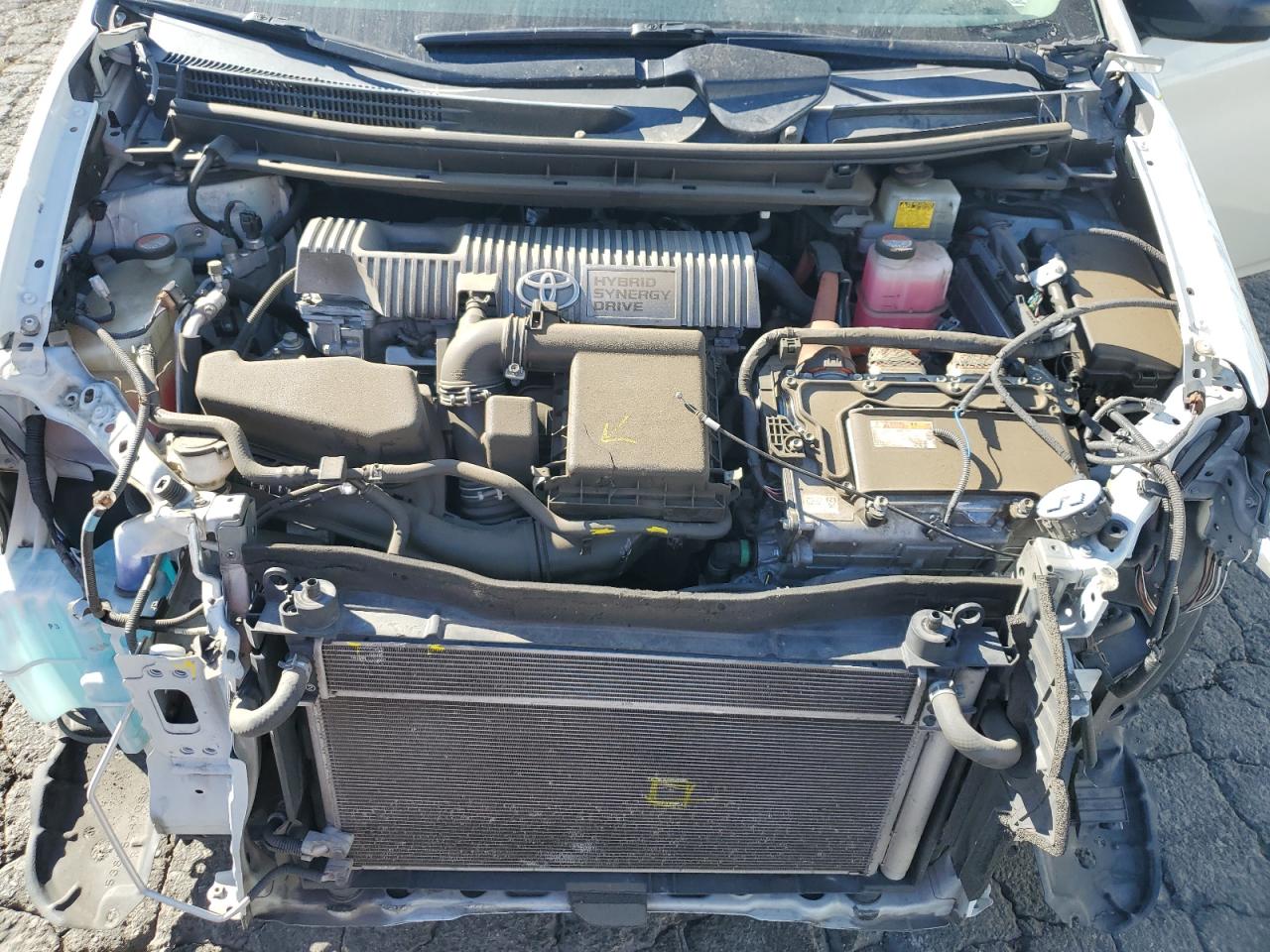 2015 Toyota Prius - Image 11