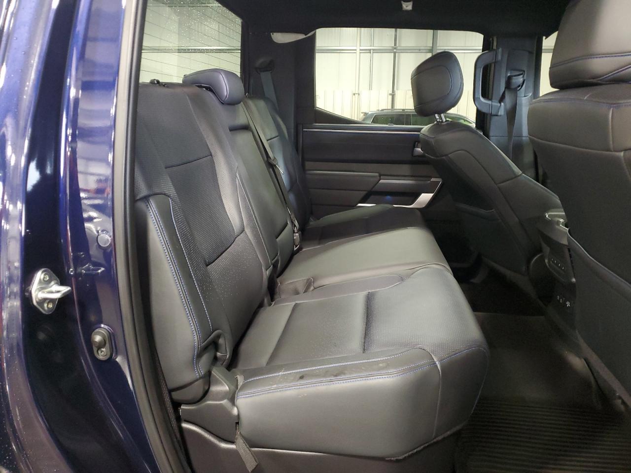 2022 Toyota Tundra - Image 11