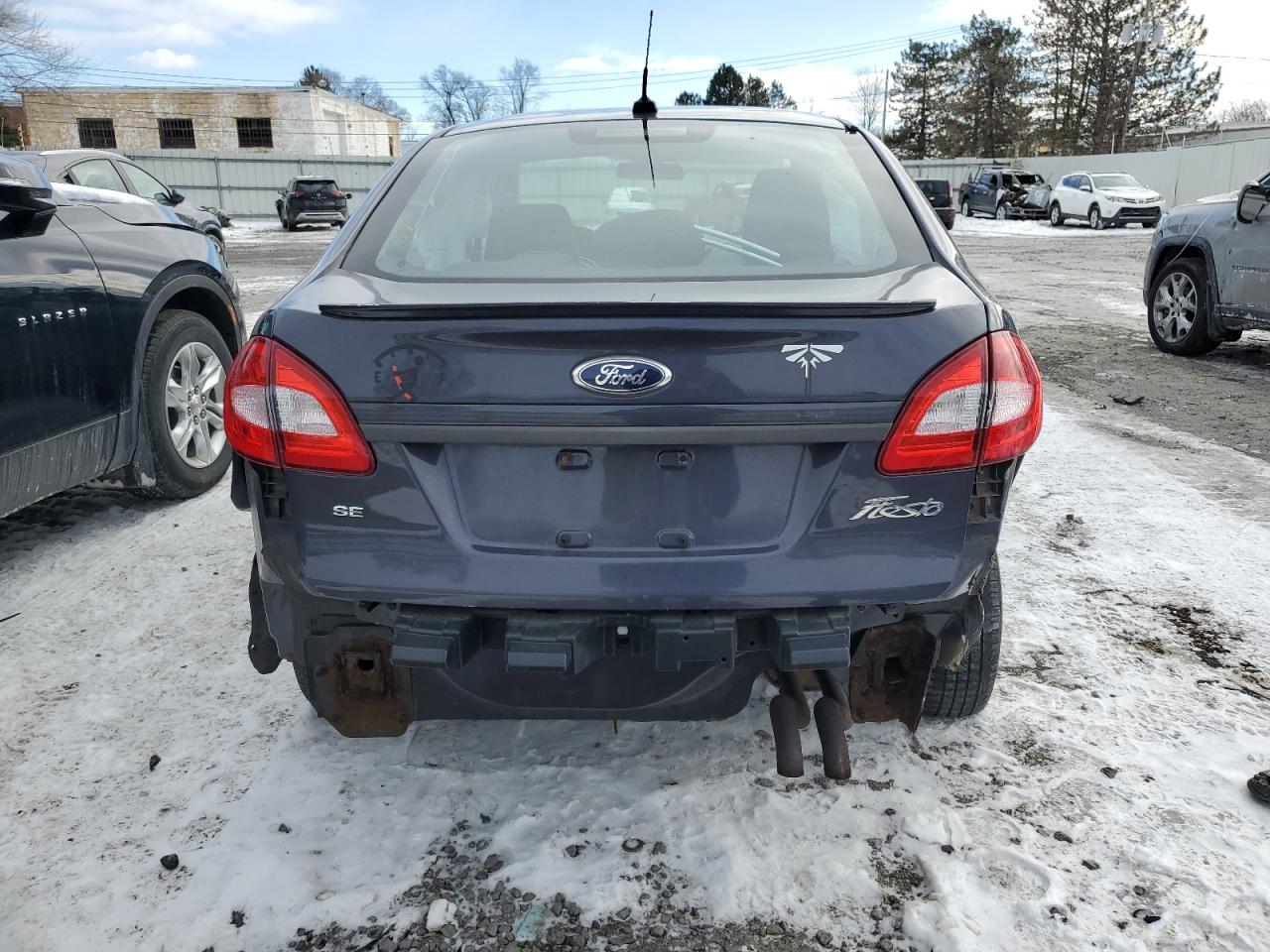 2012 Ford Fiesta - Image 6