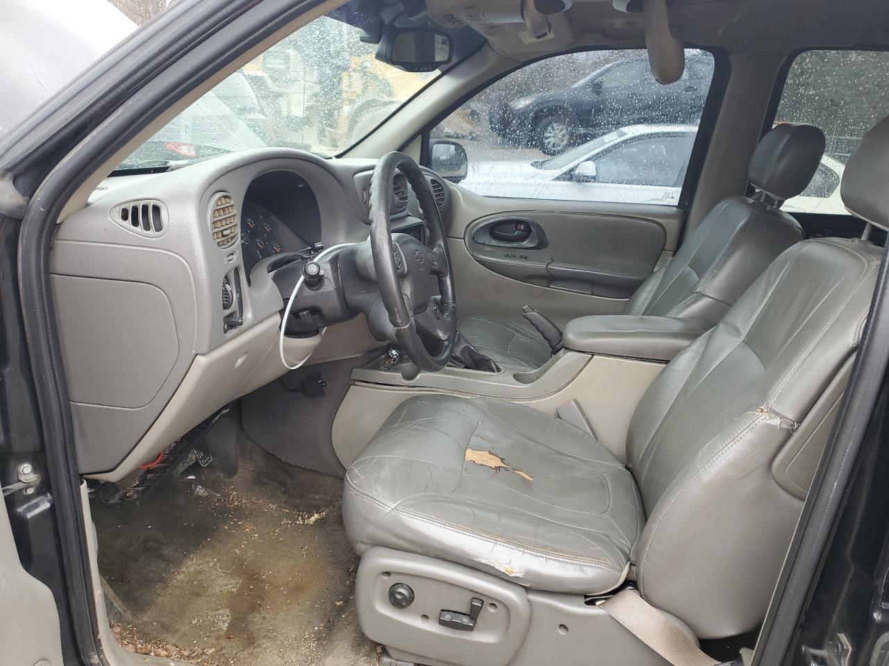 2002 Chevrolet TrailBlazer - Image 7