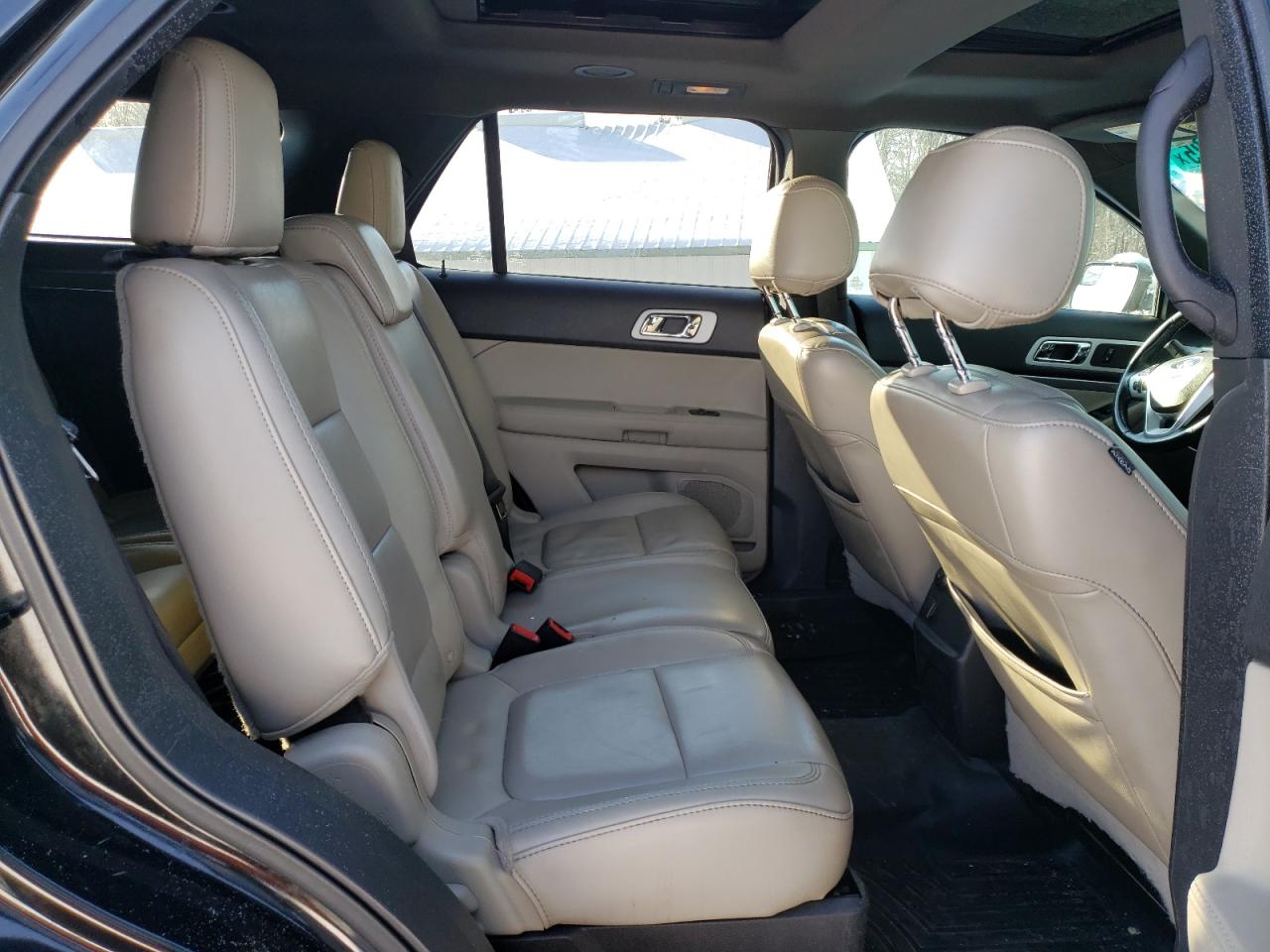 2013 Ford Explorer - Image 11