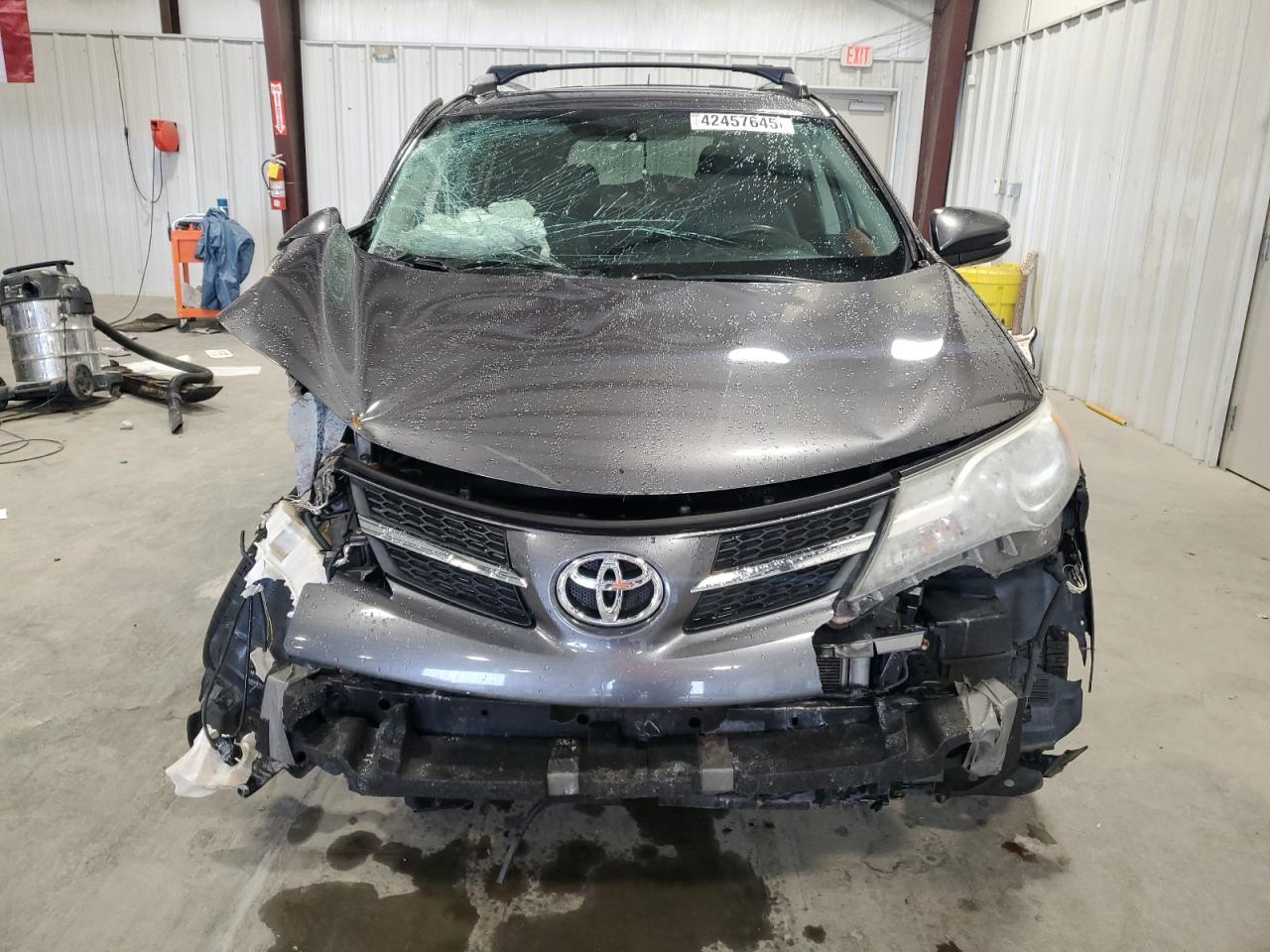 2013 Toyota RAV 4 - Image 5