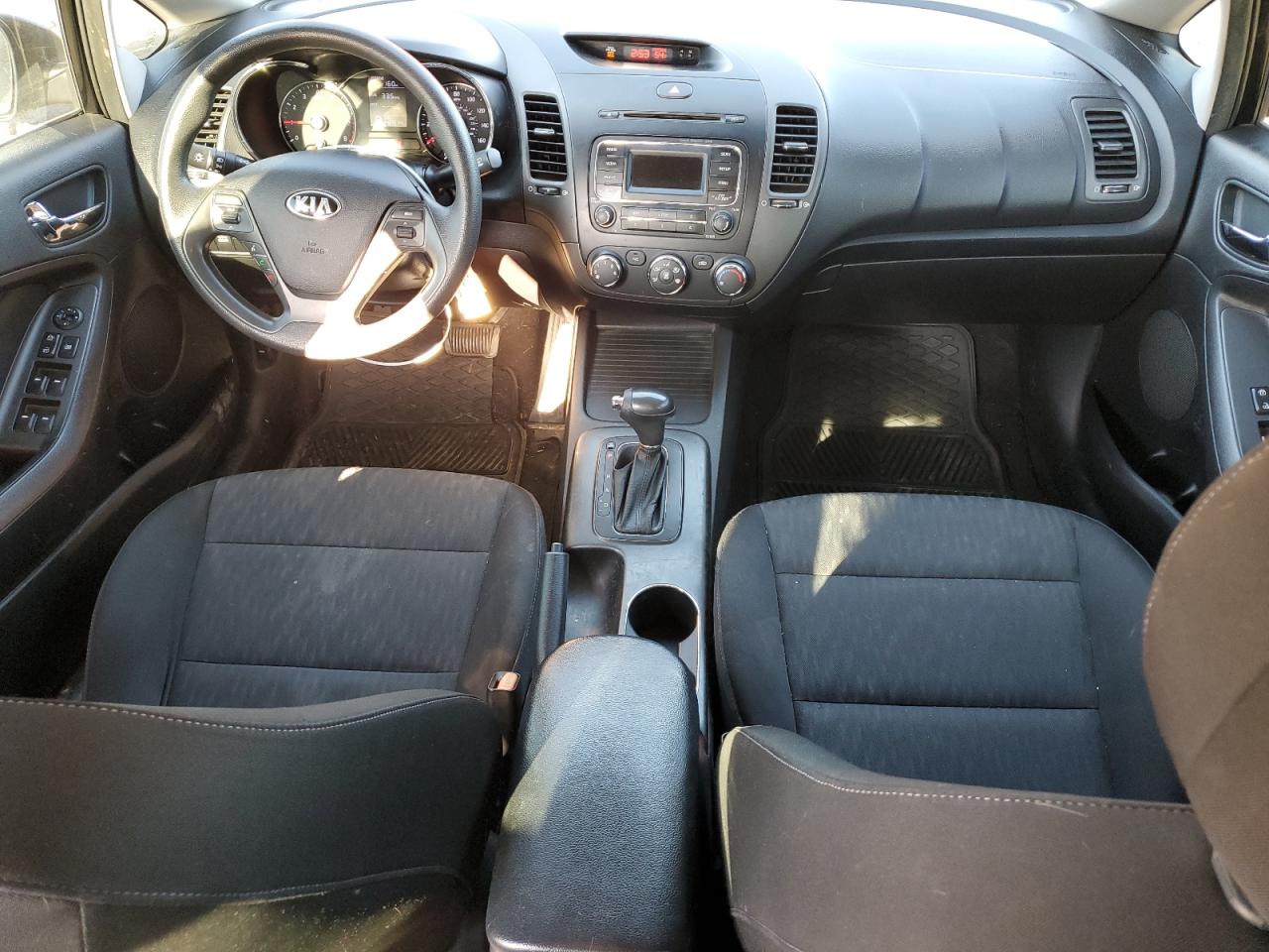2014 Kia Forte - Image 8