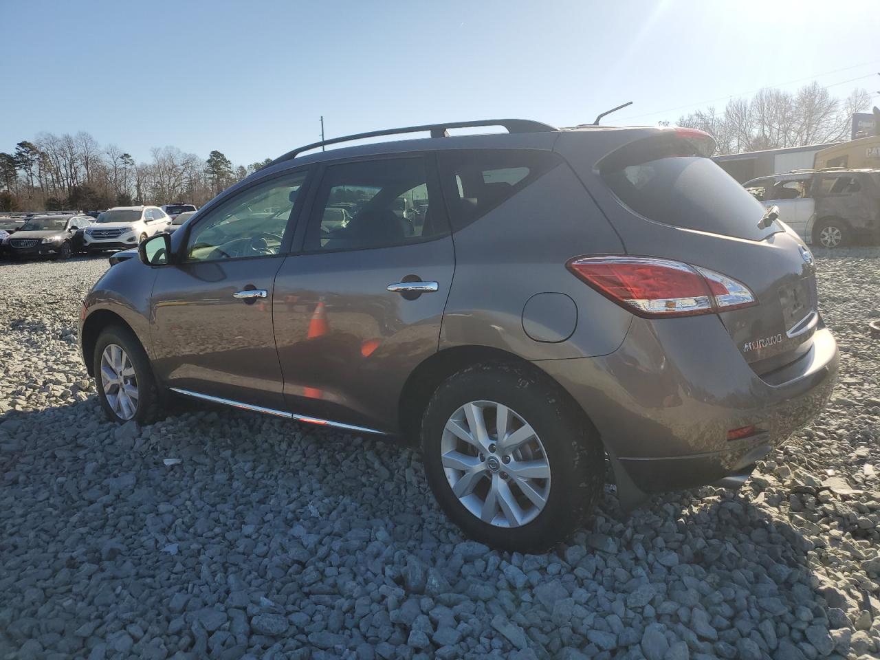 2012 Nissan Murano - Image 2