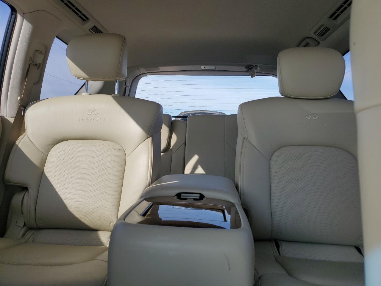 2012 Infiniti QX56 - Image 10