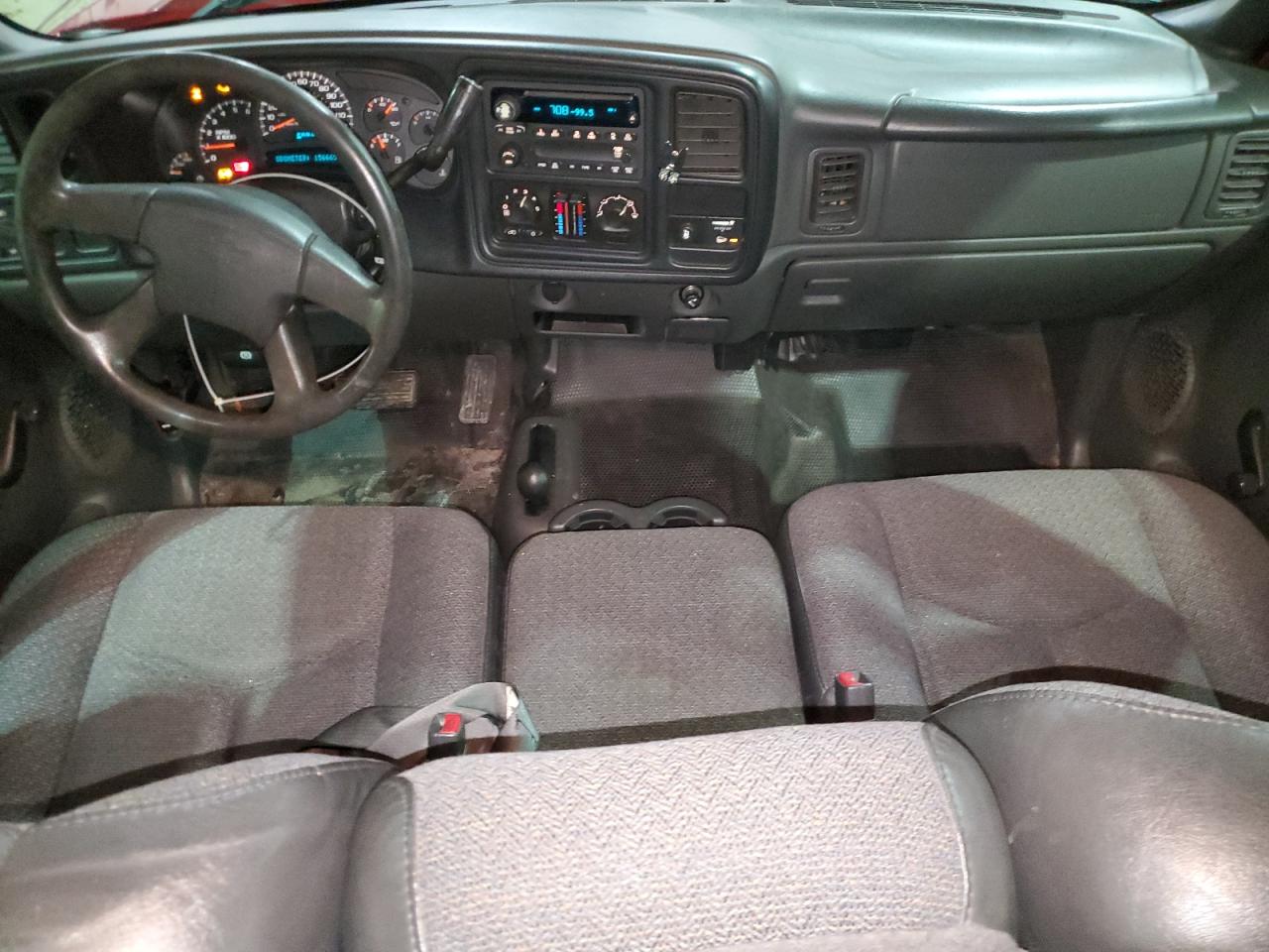 2005 Chevrolet Silverado - Image 8