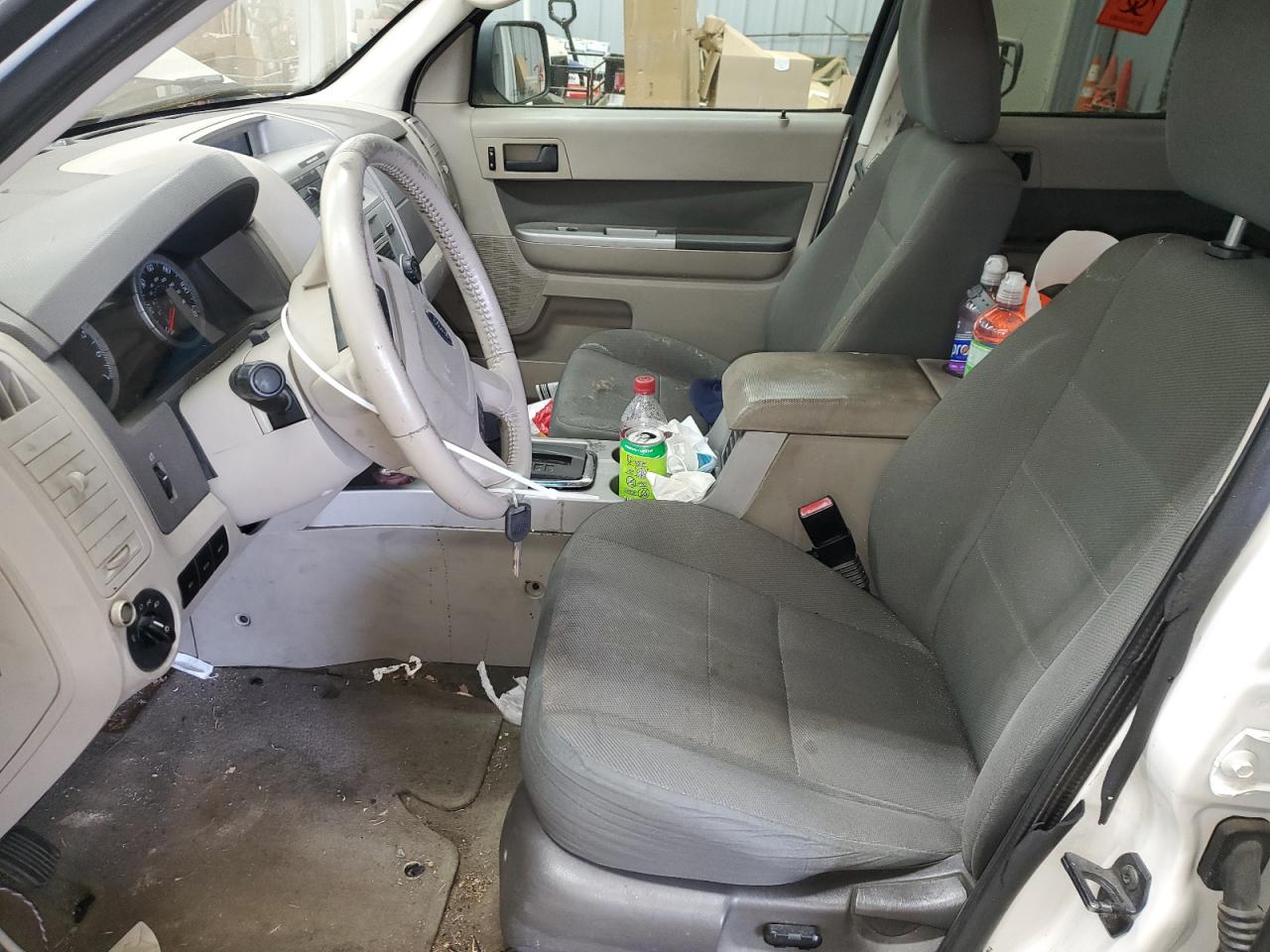 2009 Ford Escape - Image 7