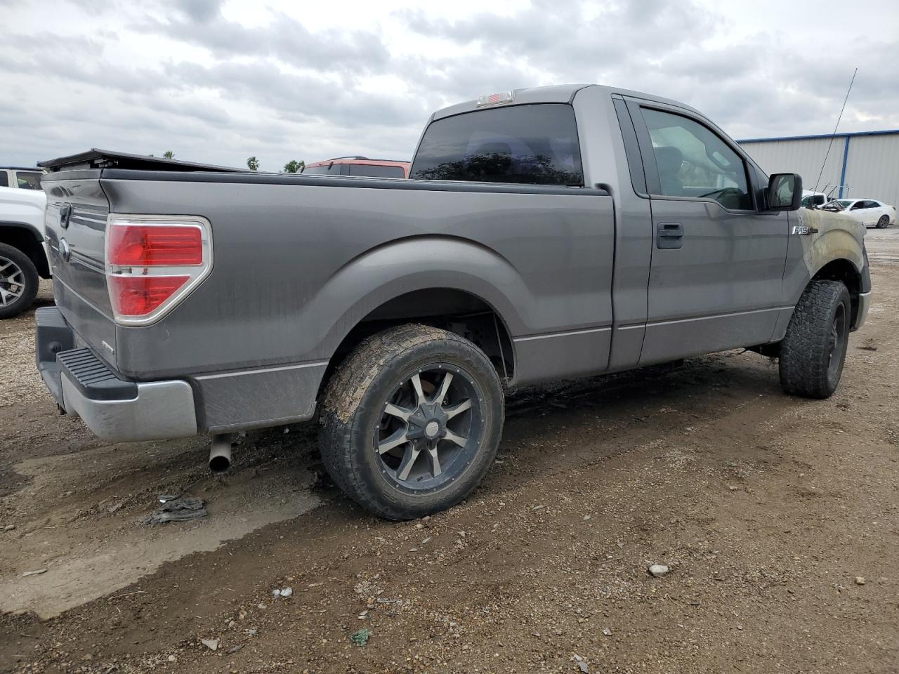 2013 Ford F-150 - Image 3