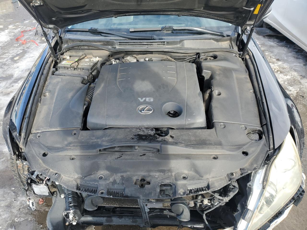 2009 Lexus IS - Image 11