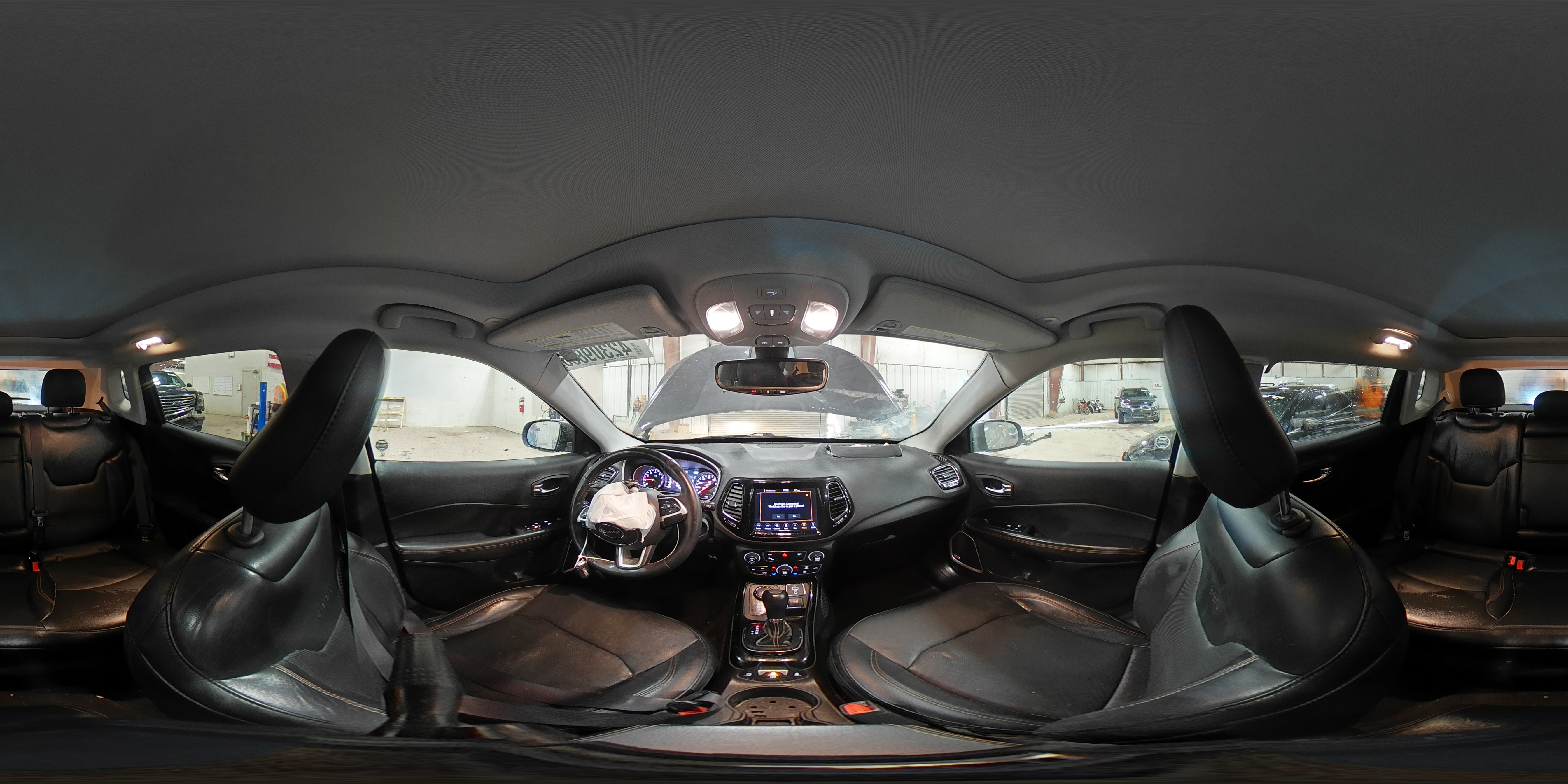 2019 Jeep Compass - Image 15