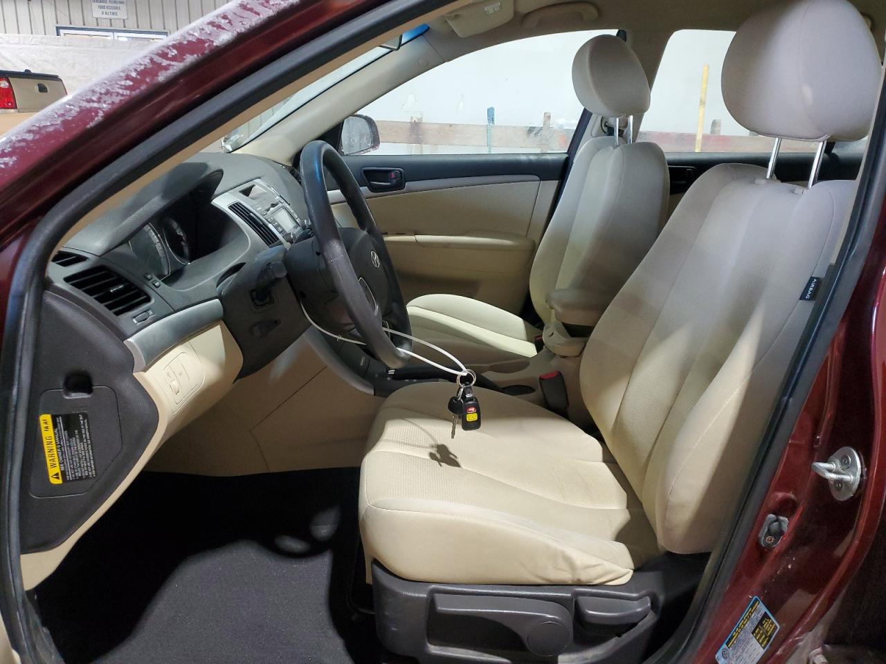 2009 Hyundai Sonata - Image 7